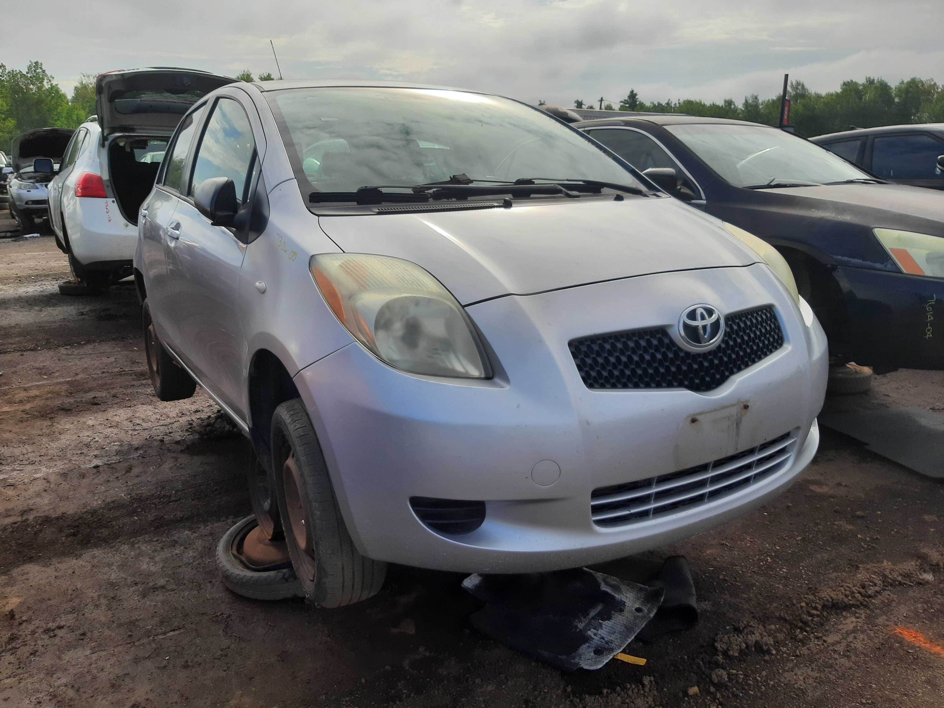 TOYOTA YARIS 2008