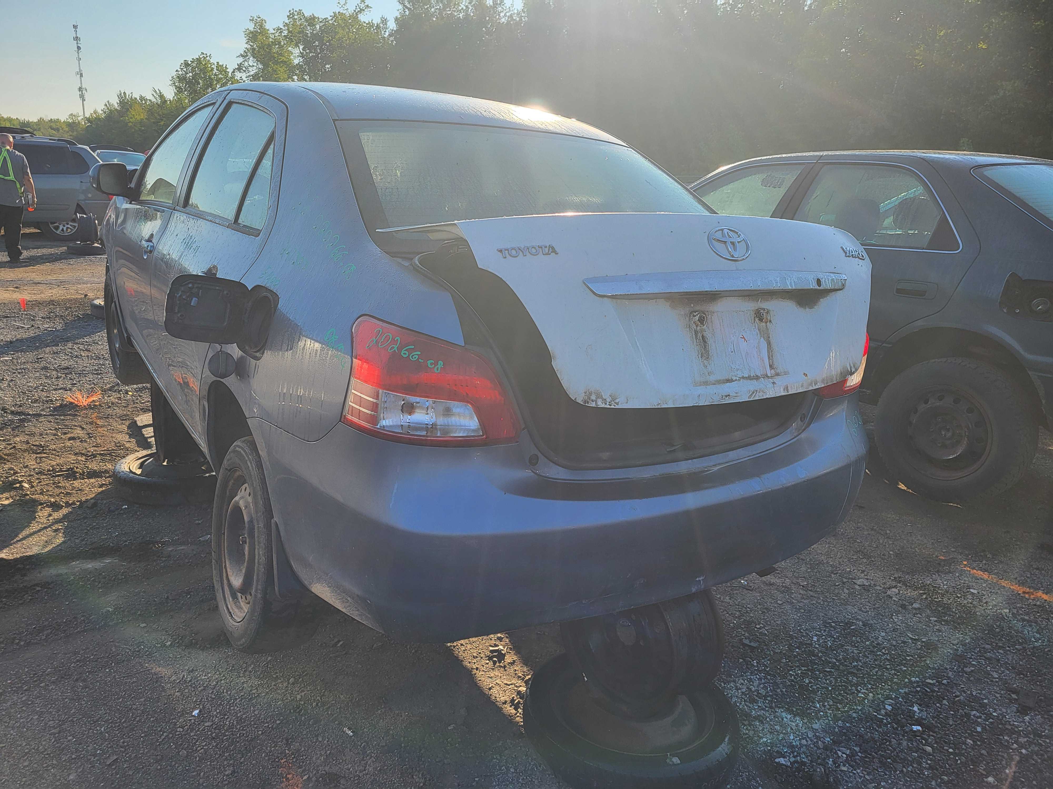 TOYOTA YARIS 2008