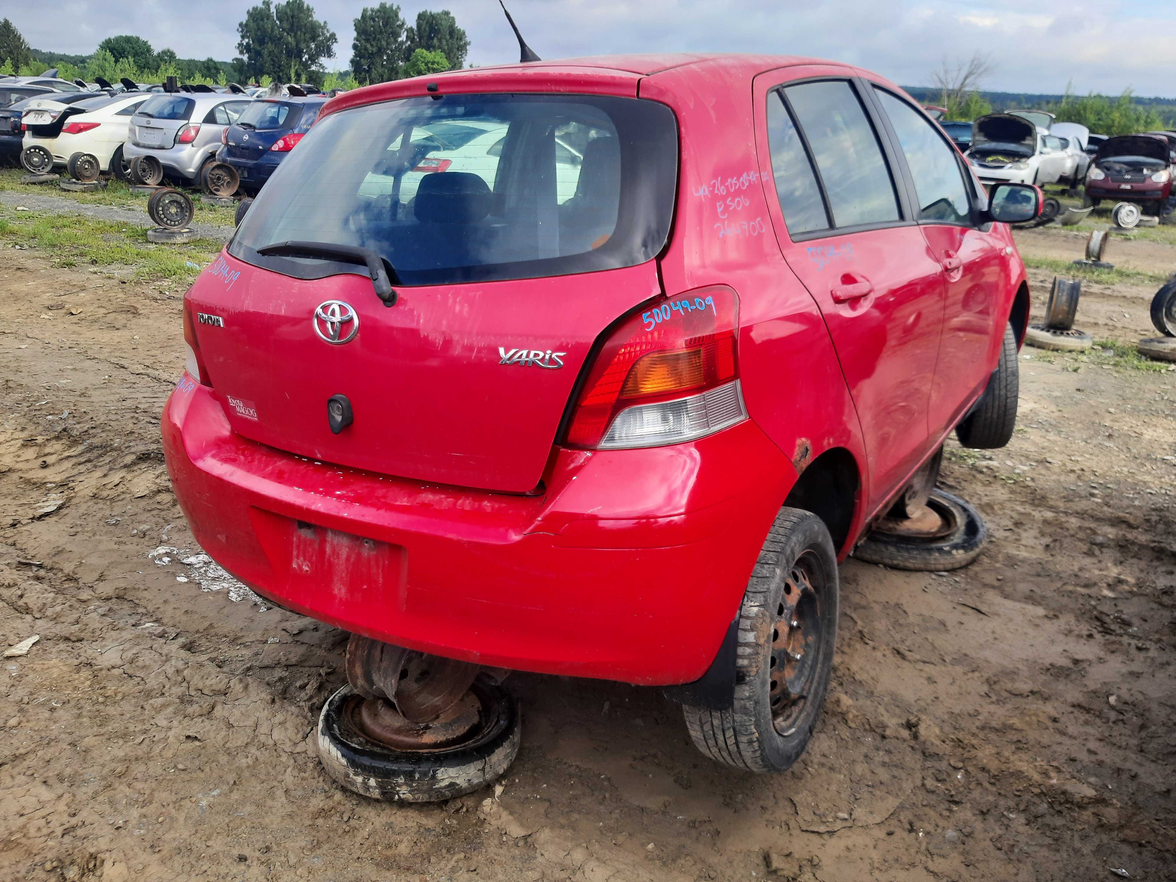 TOYOTA YARIS 2009