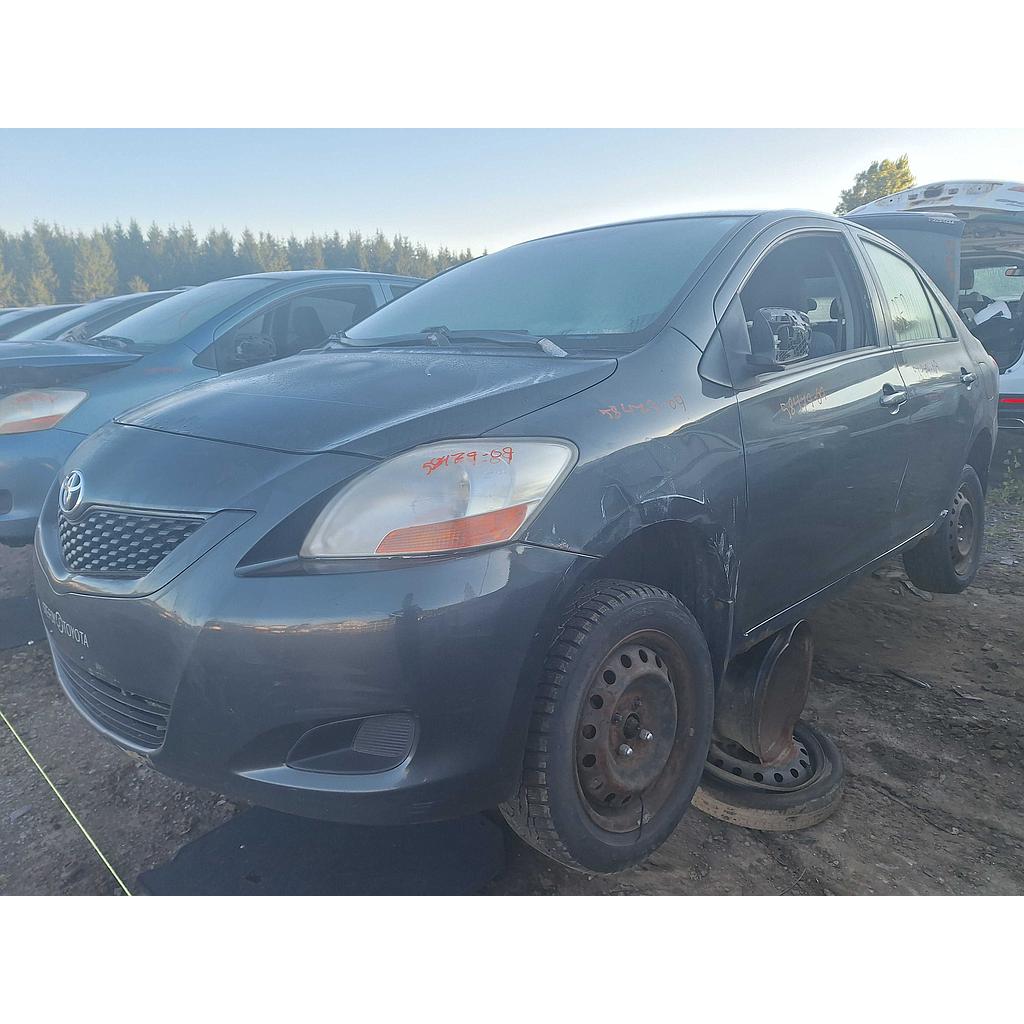 TOYOTA YARIS 2009