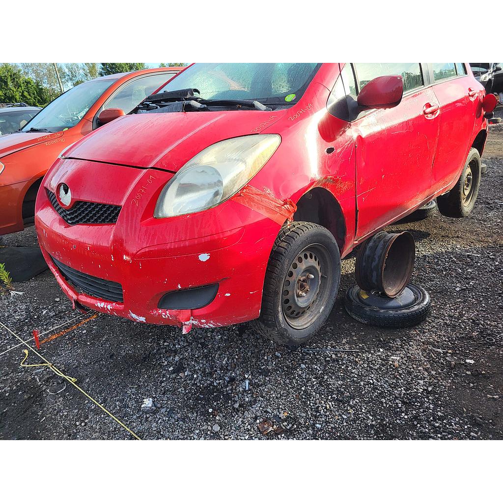 TOYOTA YARIS 2009