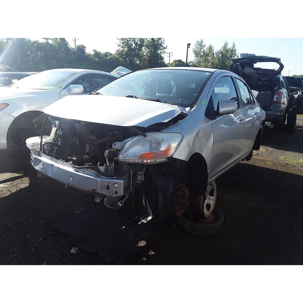 TOYOTA YARIS 2009