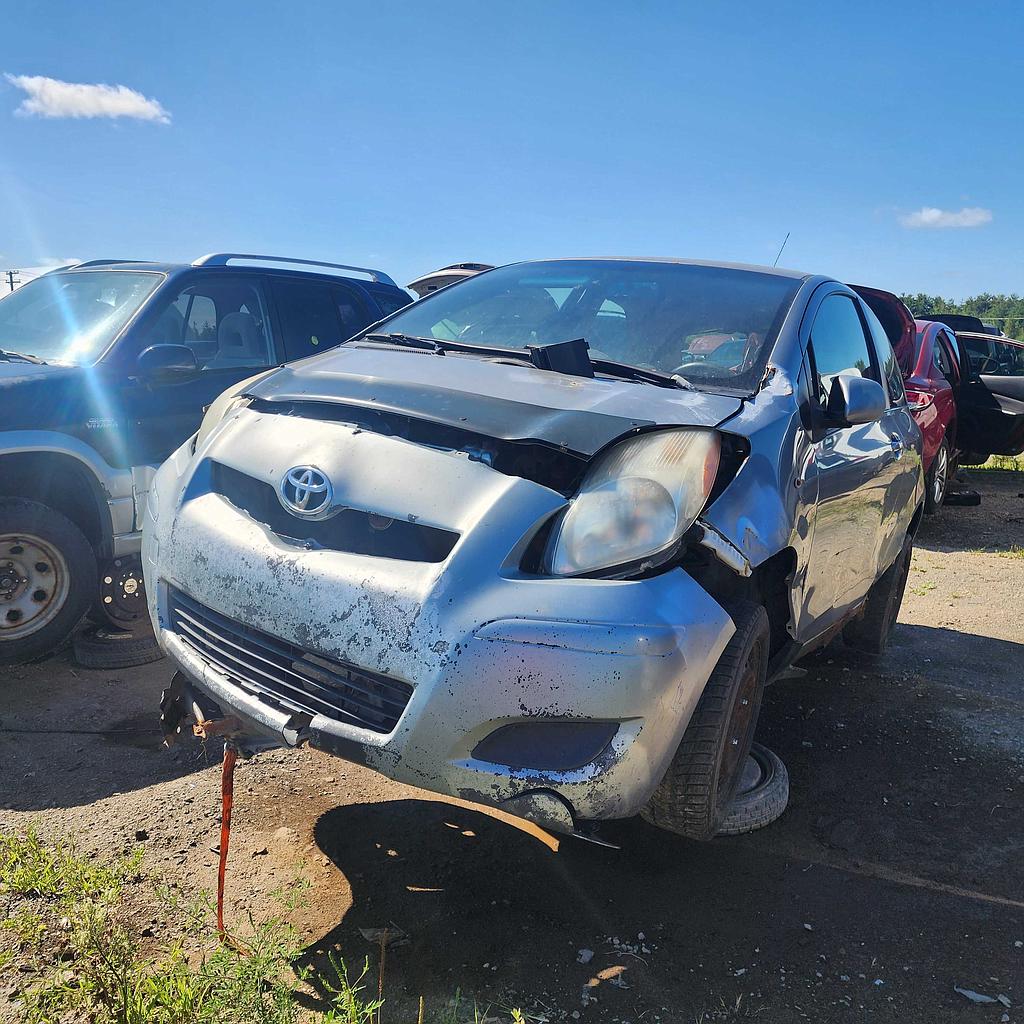 TOYOTA YARIS 2011