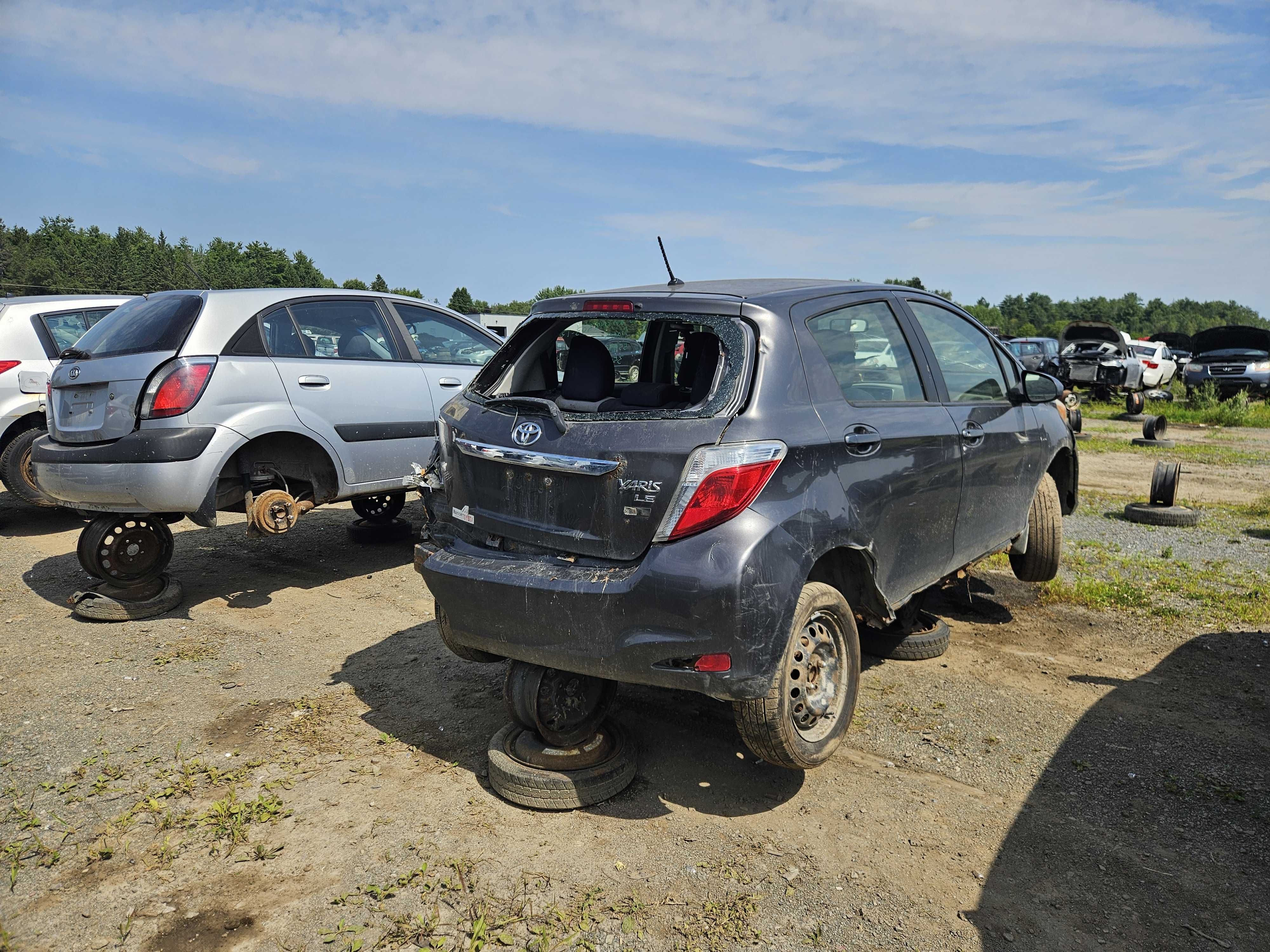 TOYOTA YARIS 2013