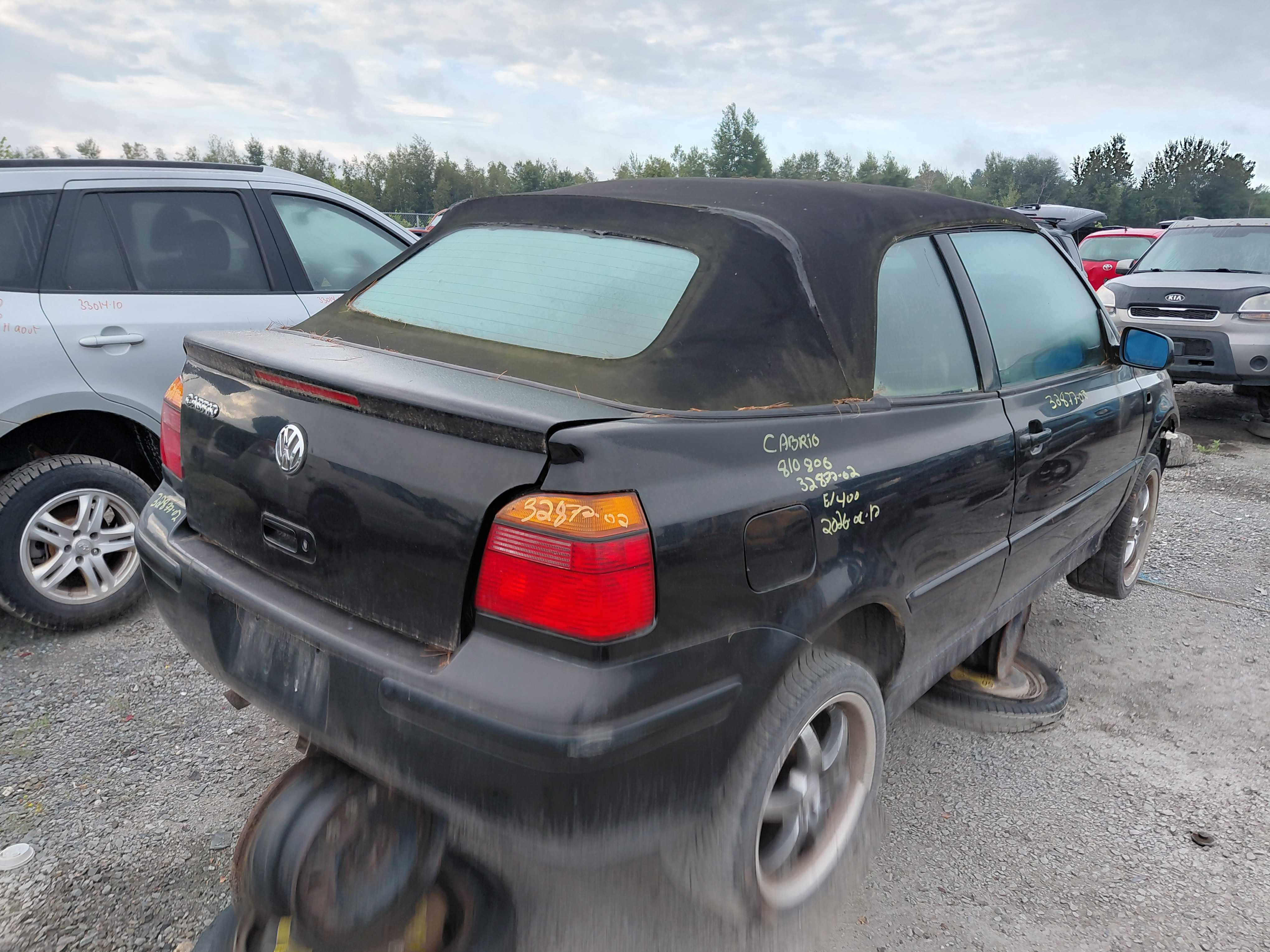 VOLKSWAGEN CABRIO 2002