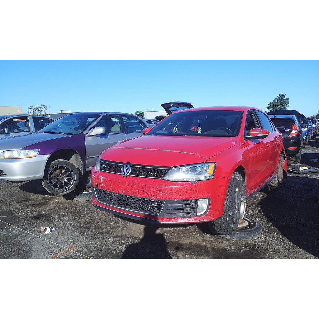 VOLKSWAGEN GLI 2012