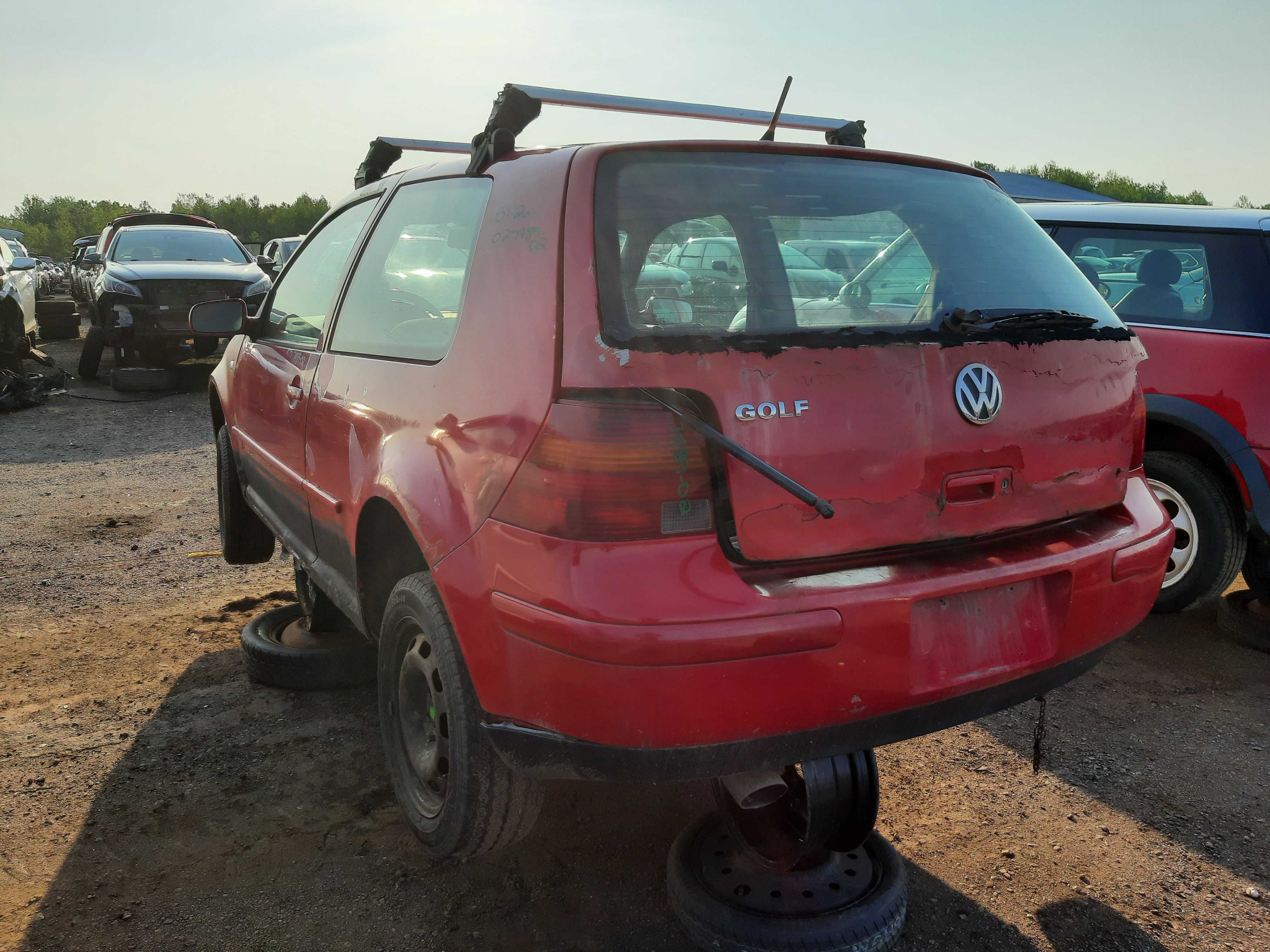 VOLKSWAGEN GOLF 2002