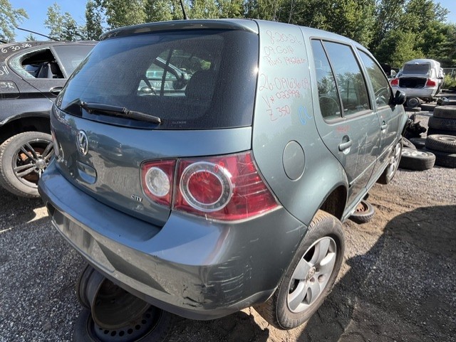 VOLKSWAGEN GOLF 2009