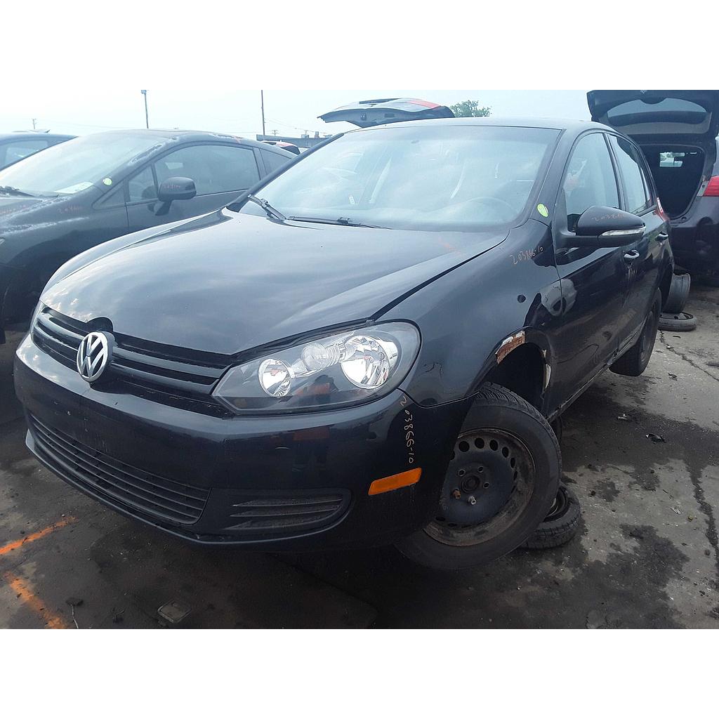 VOLKSWAGEN GOLF 2010
