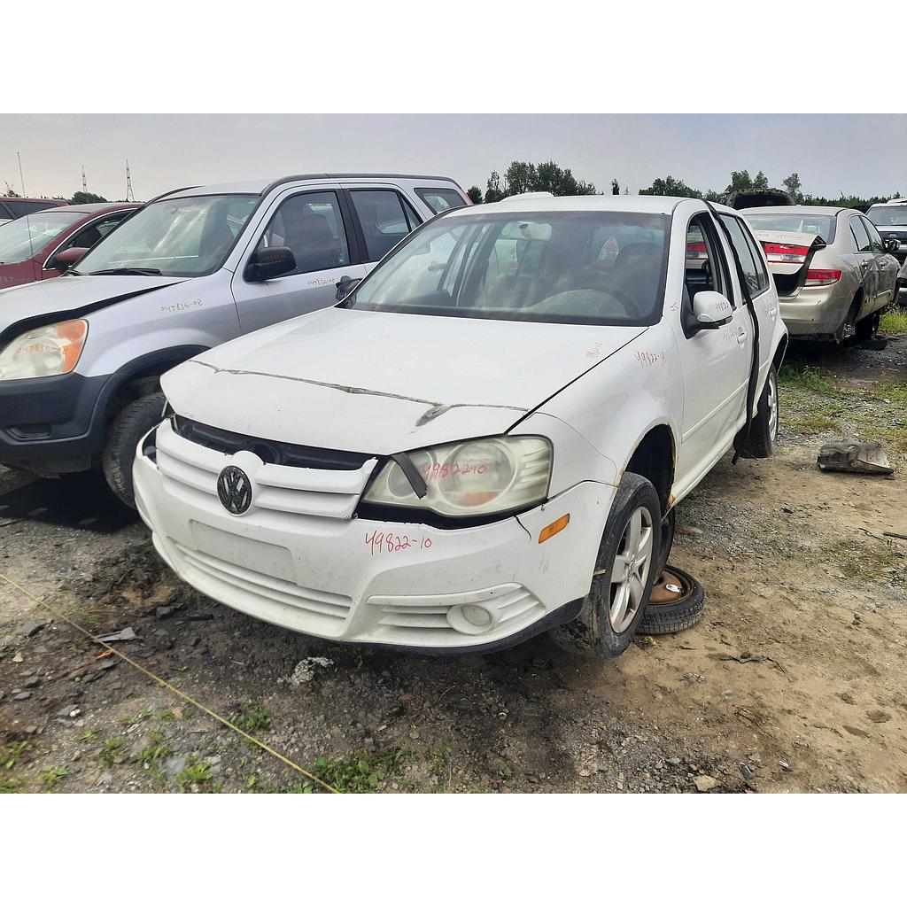 VOLKSWAGEN GOLF 2010