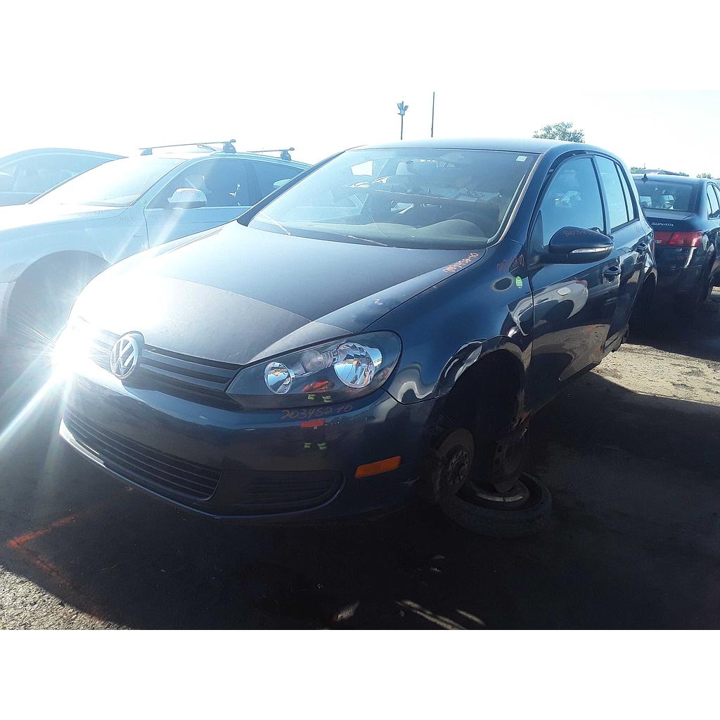 VOLKSWAGEN GOLF 2010