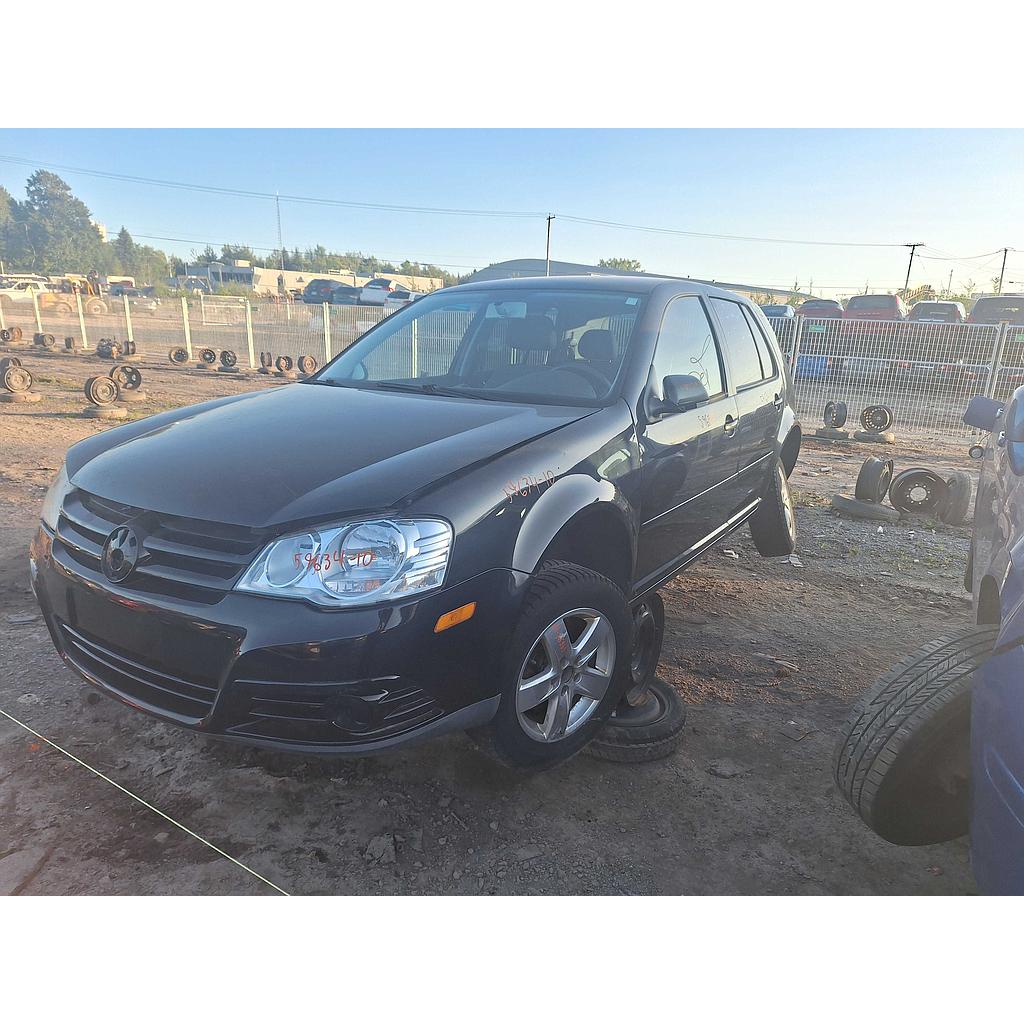 VOLKSWAGEN GOLF 2010