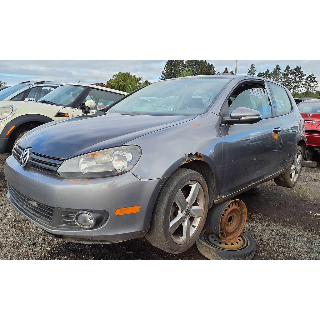 VOLKSWAGEN GOLF 2012