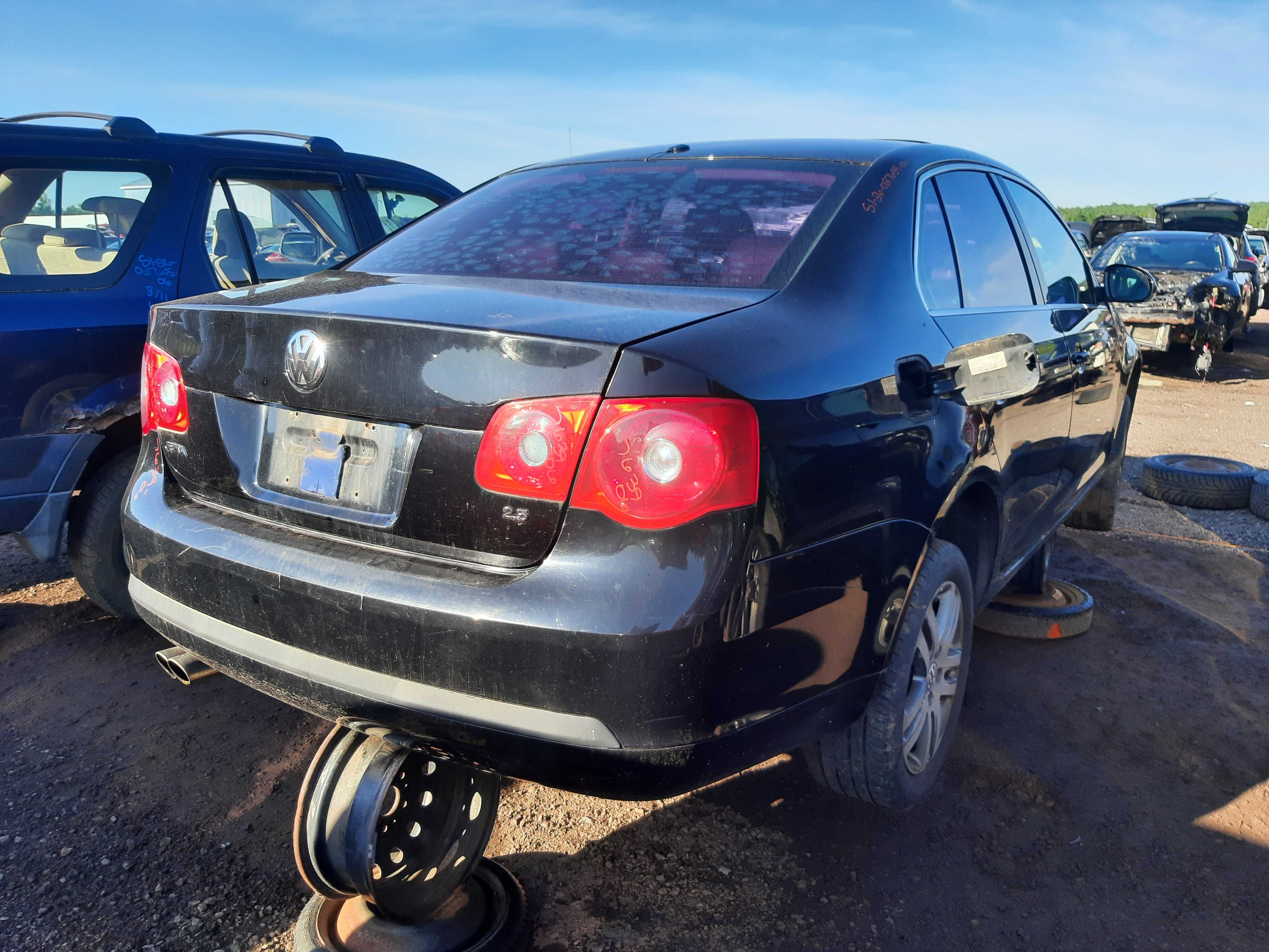 VOLKSWAGEN JETTA 2006