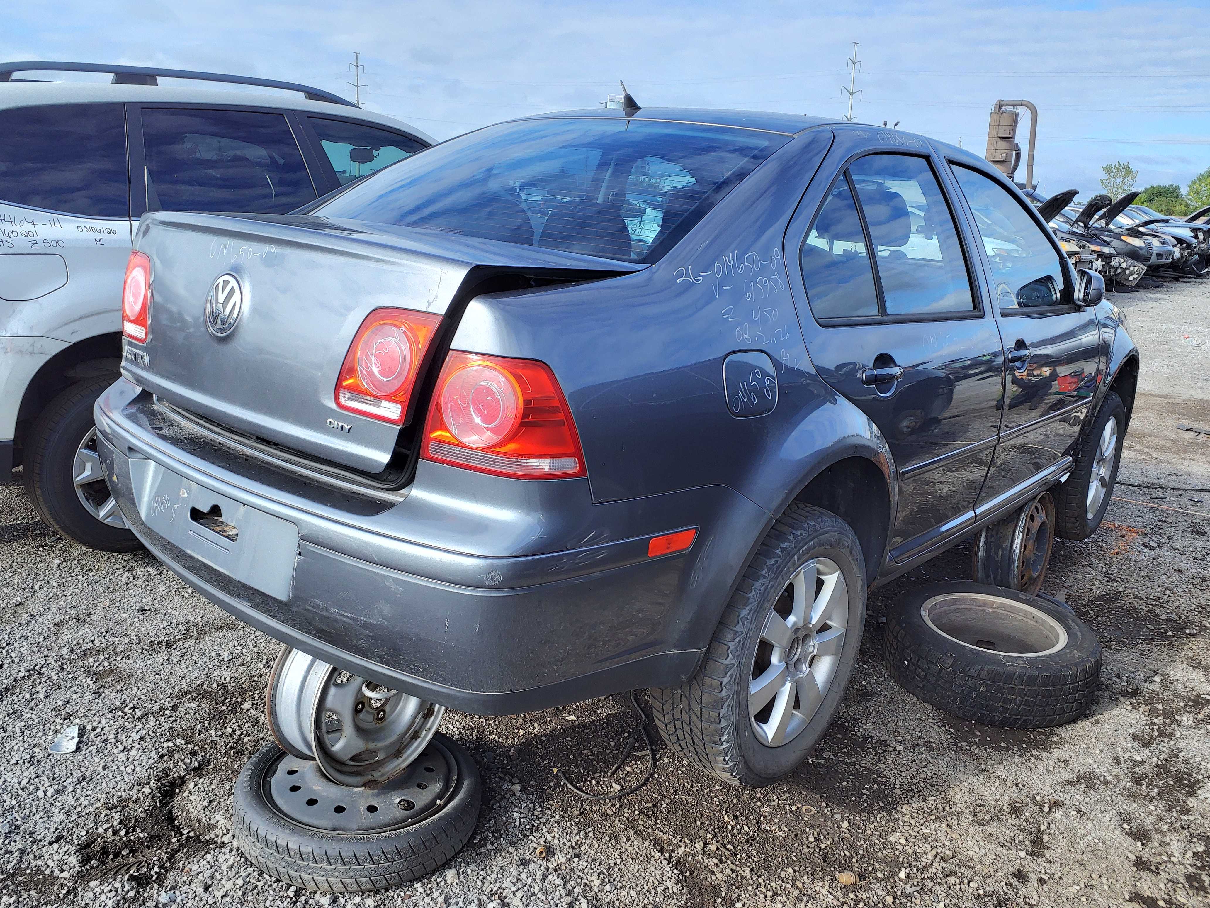 VOLKSWAGEN JETTA 2009
