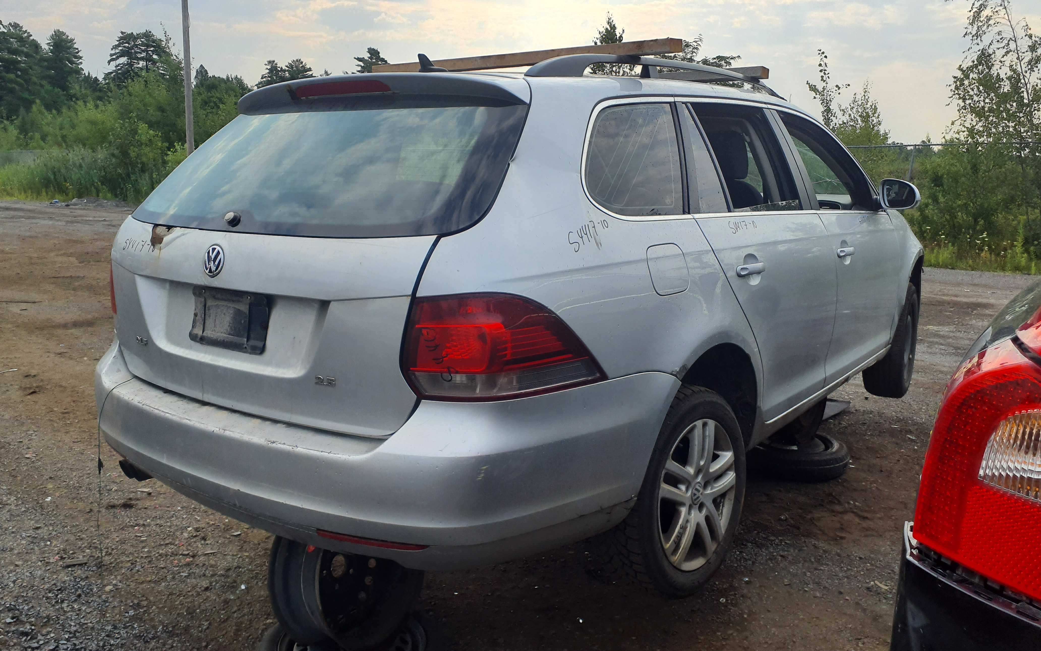 VOLKSWAGEN JETTA 2010