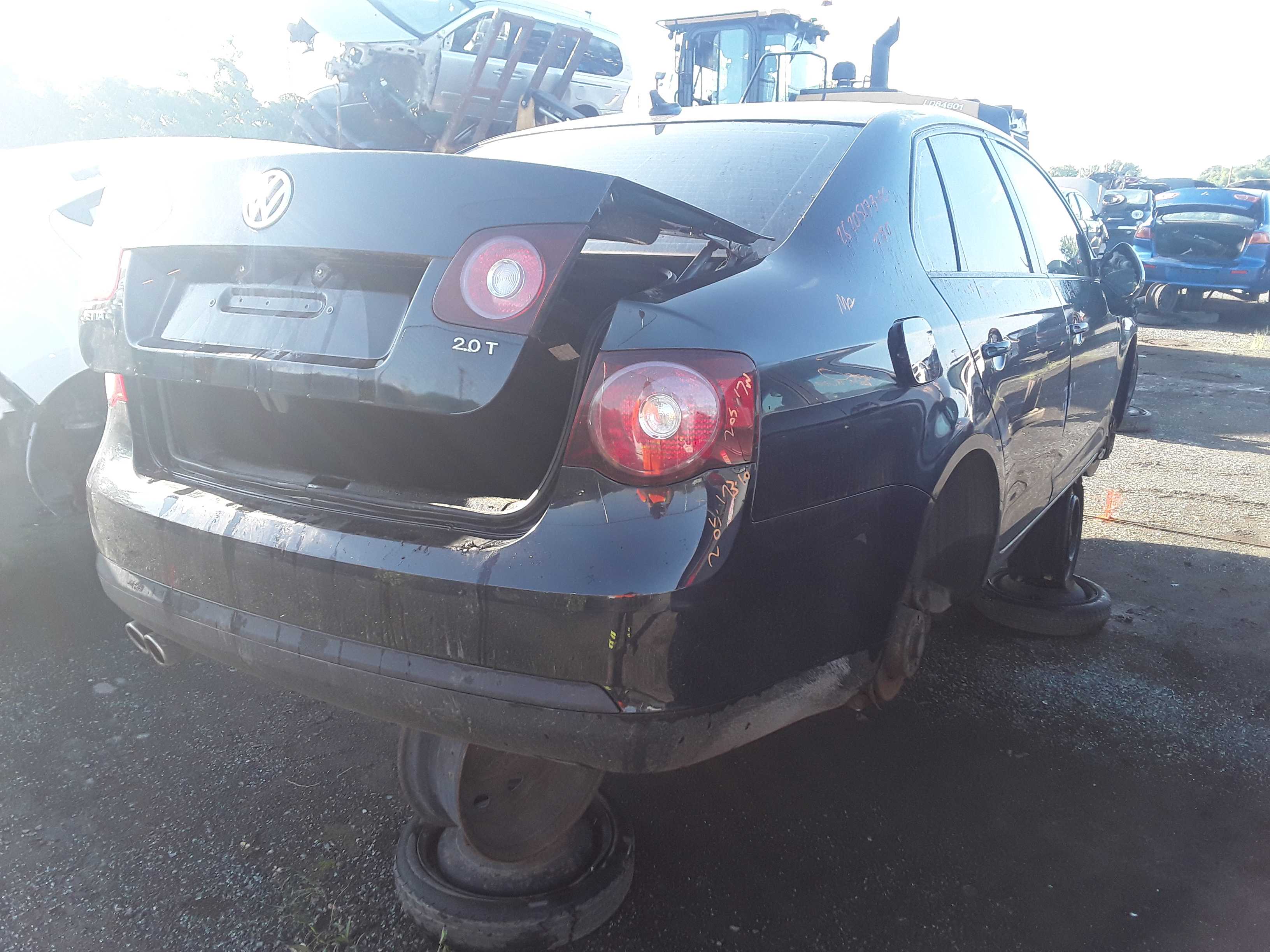 VOLKSWAGEN JETTA 2010