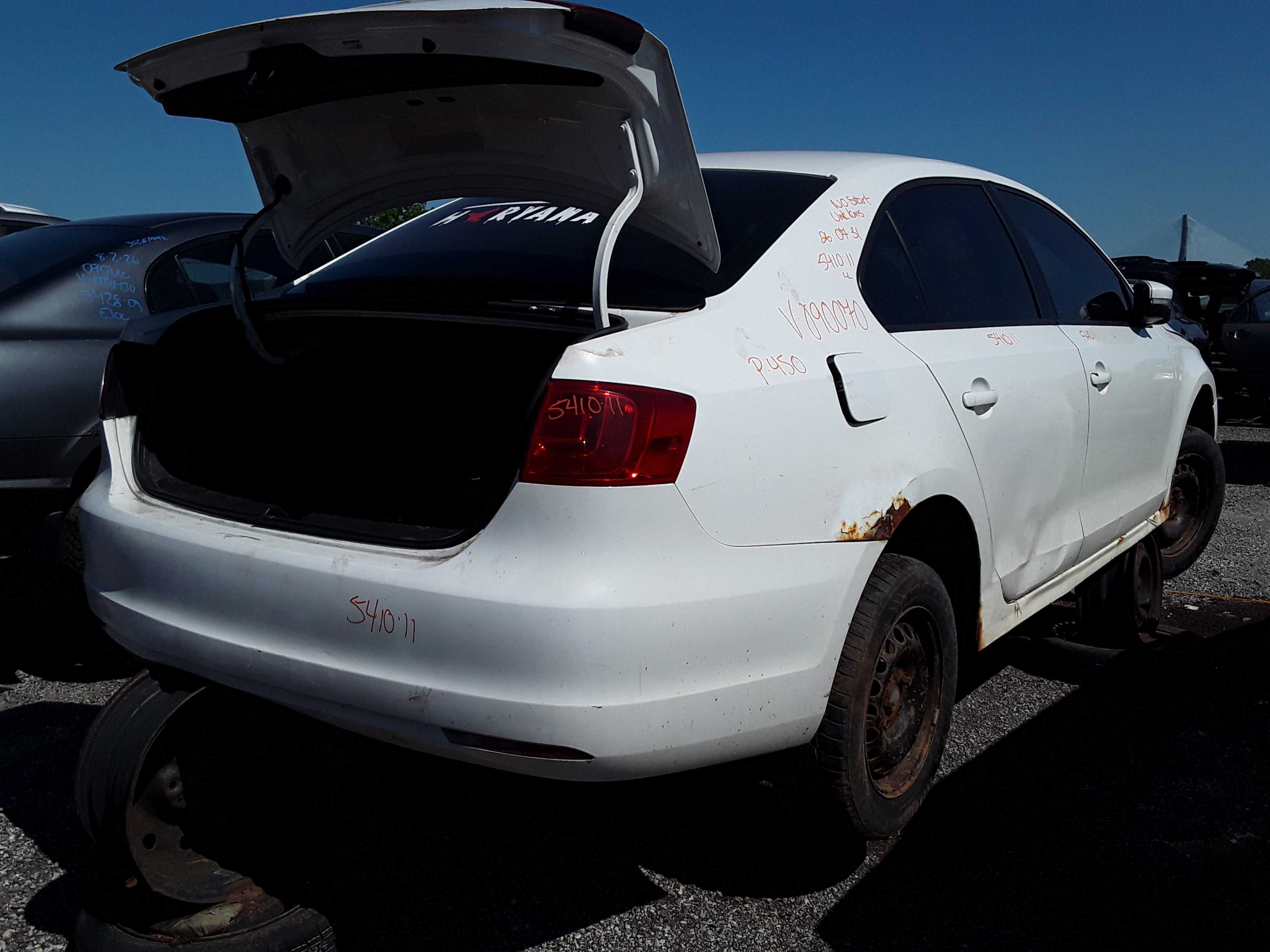 VOLKSWAGEN JETTA 2011