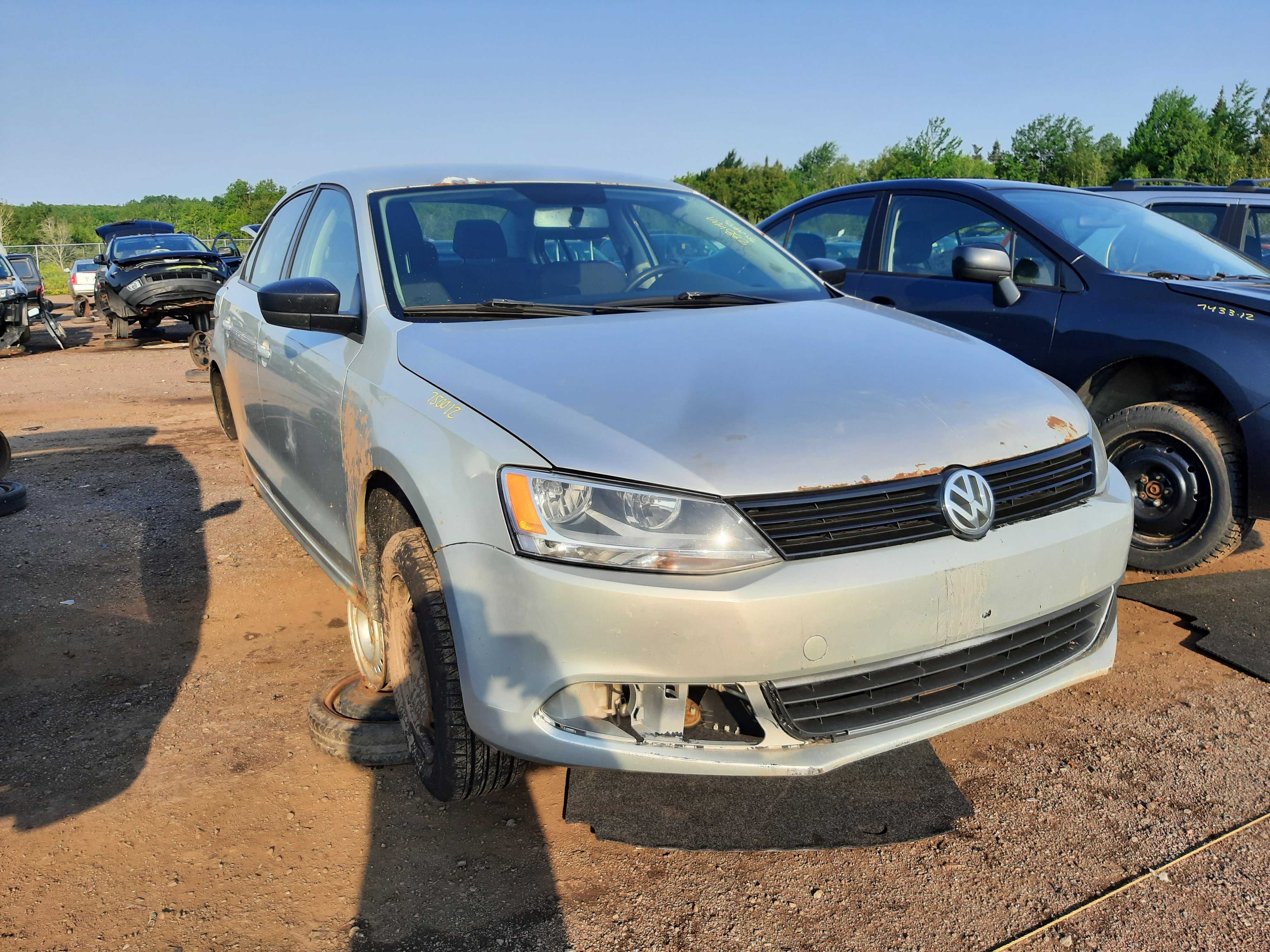 VOLKSWAGEN JETTA 2012