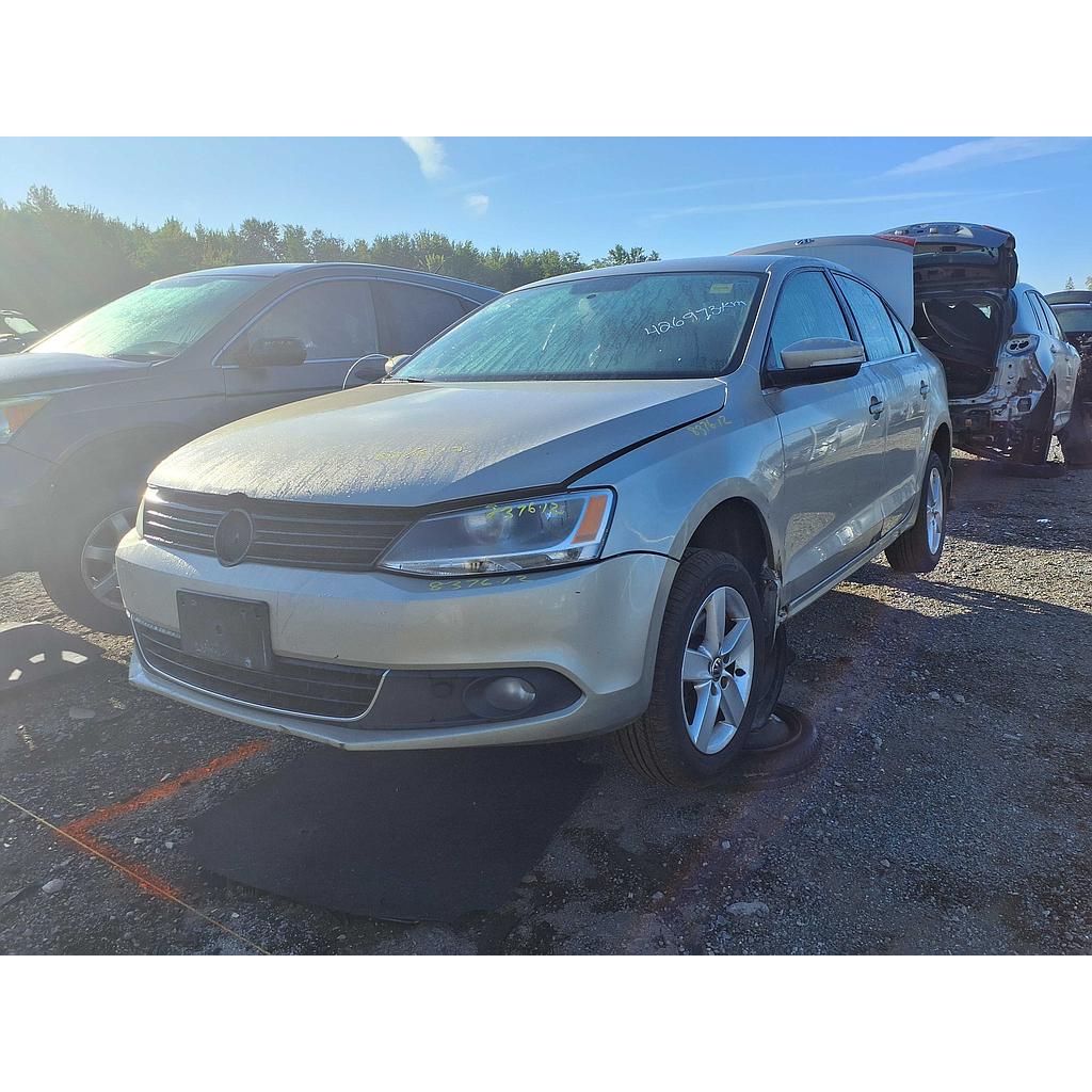 VOLKSWAGEN JETTA 2012