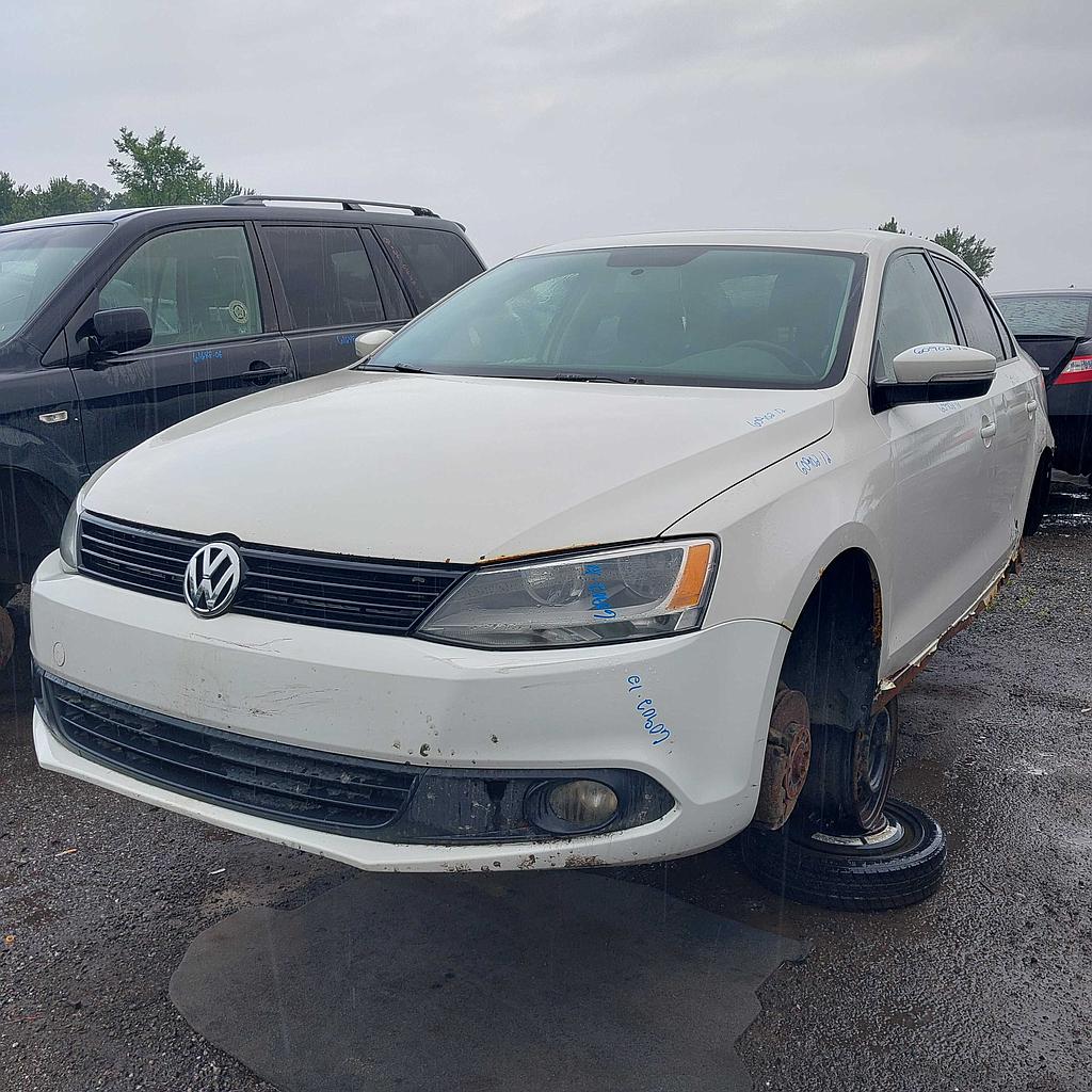 VOLKSWAGEN JETTA 2012