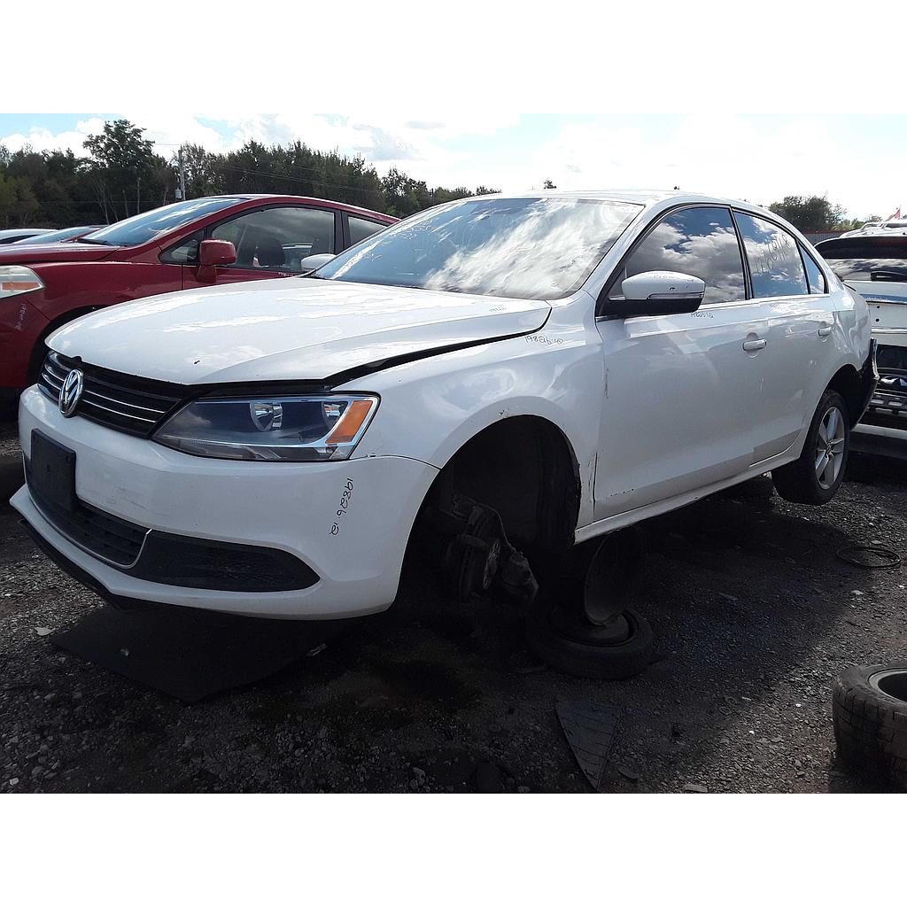 VOLKSWAGEN JETTA 2012