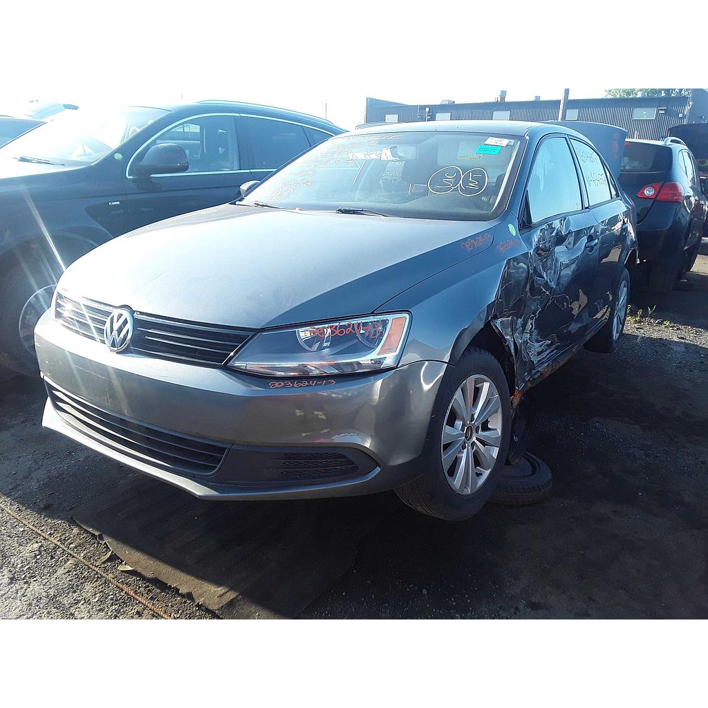 VOLKSWAGEN JETTA 2013
