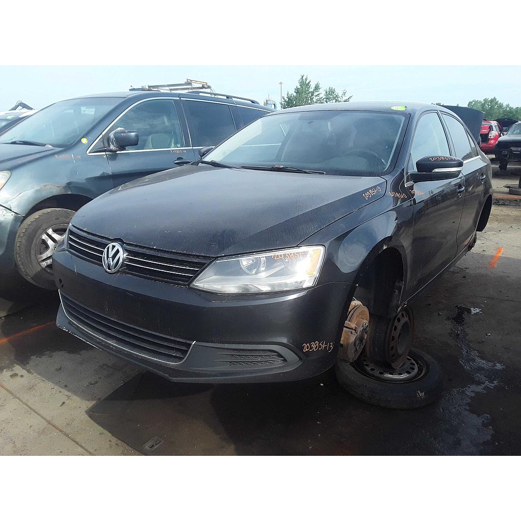 VOLKSWAGEN JETTA 2013