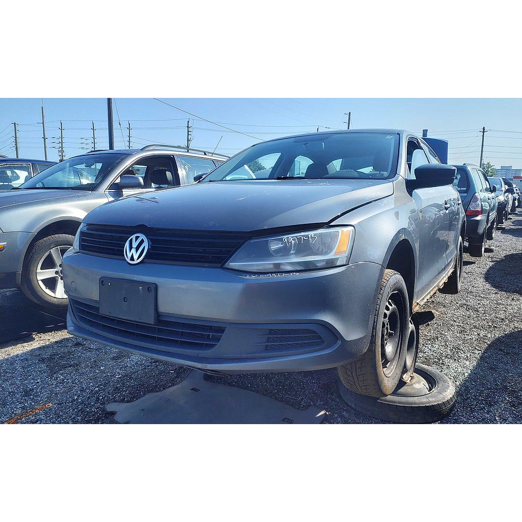 VOLKSWAGEN JETTA 2013