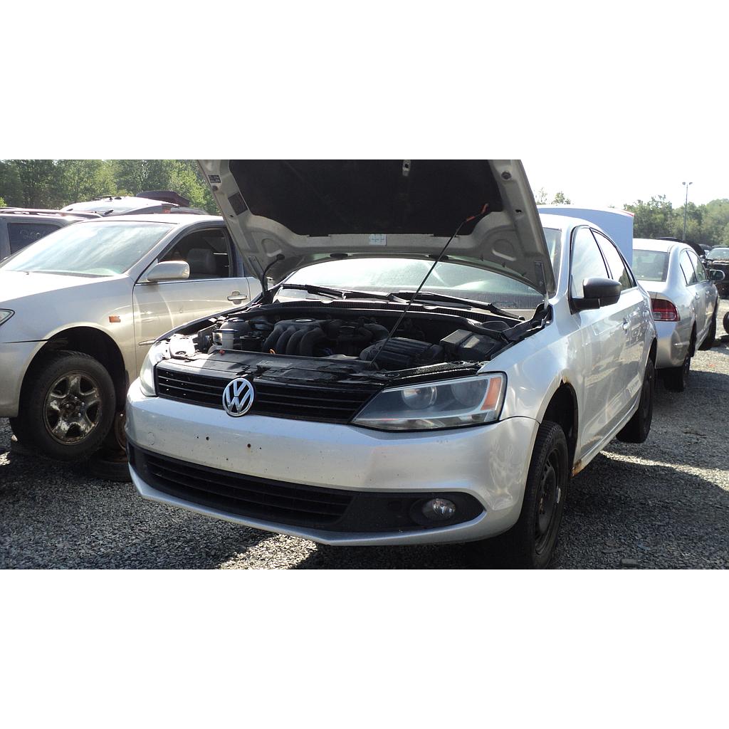 VOLKSWAGEN JETTA 2013