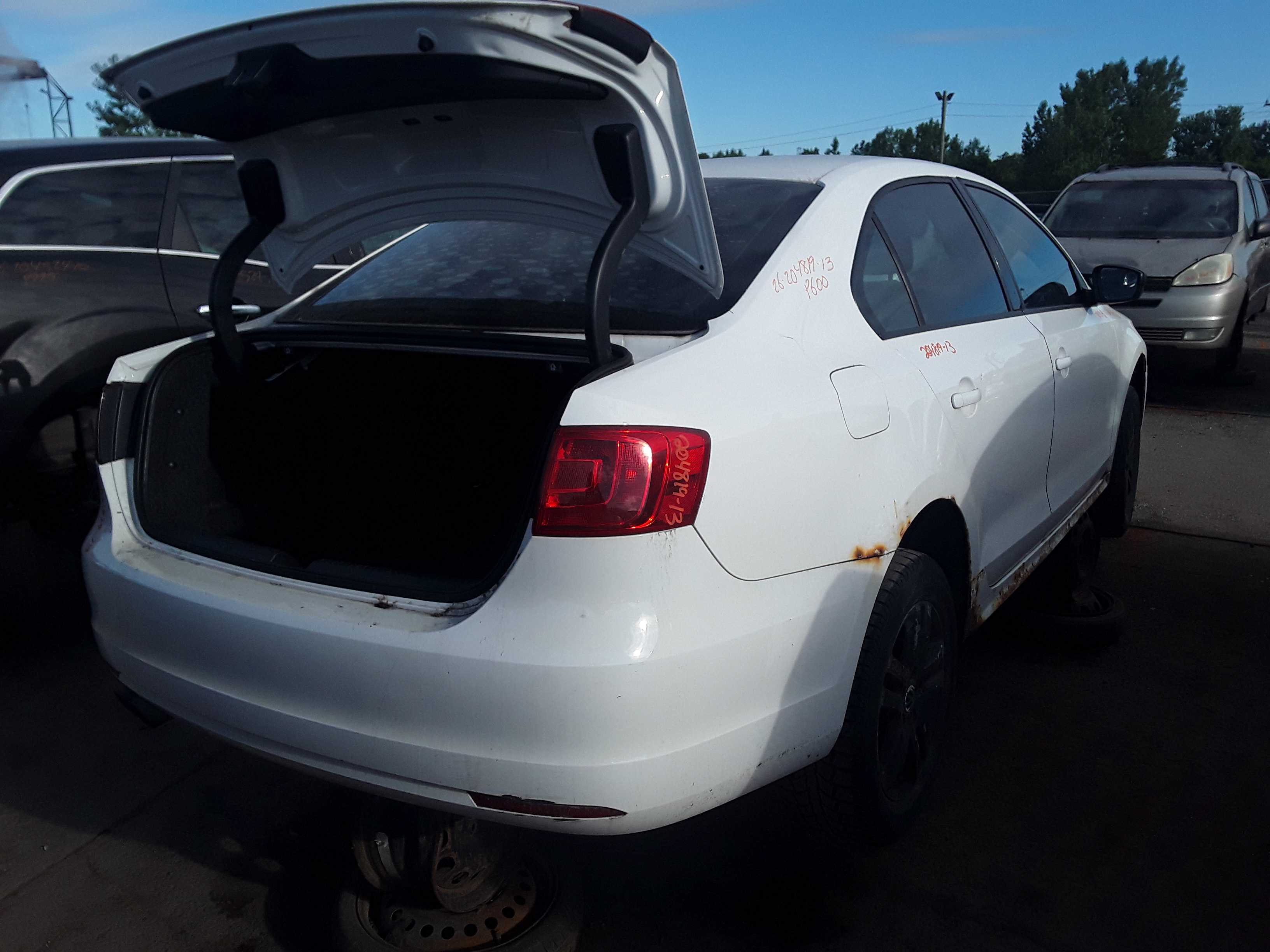 VOLKSWAGEN JETTA 2013