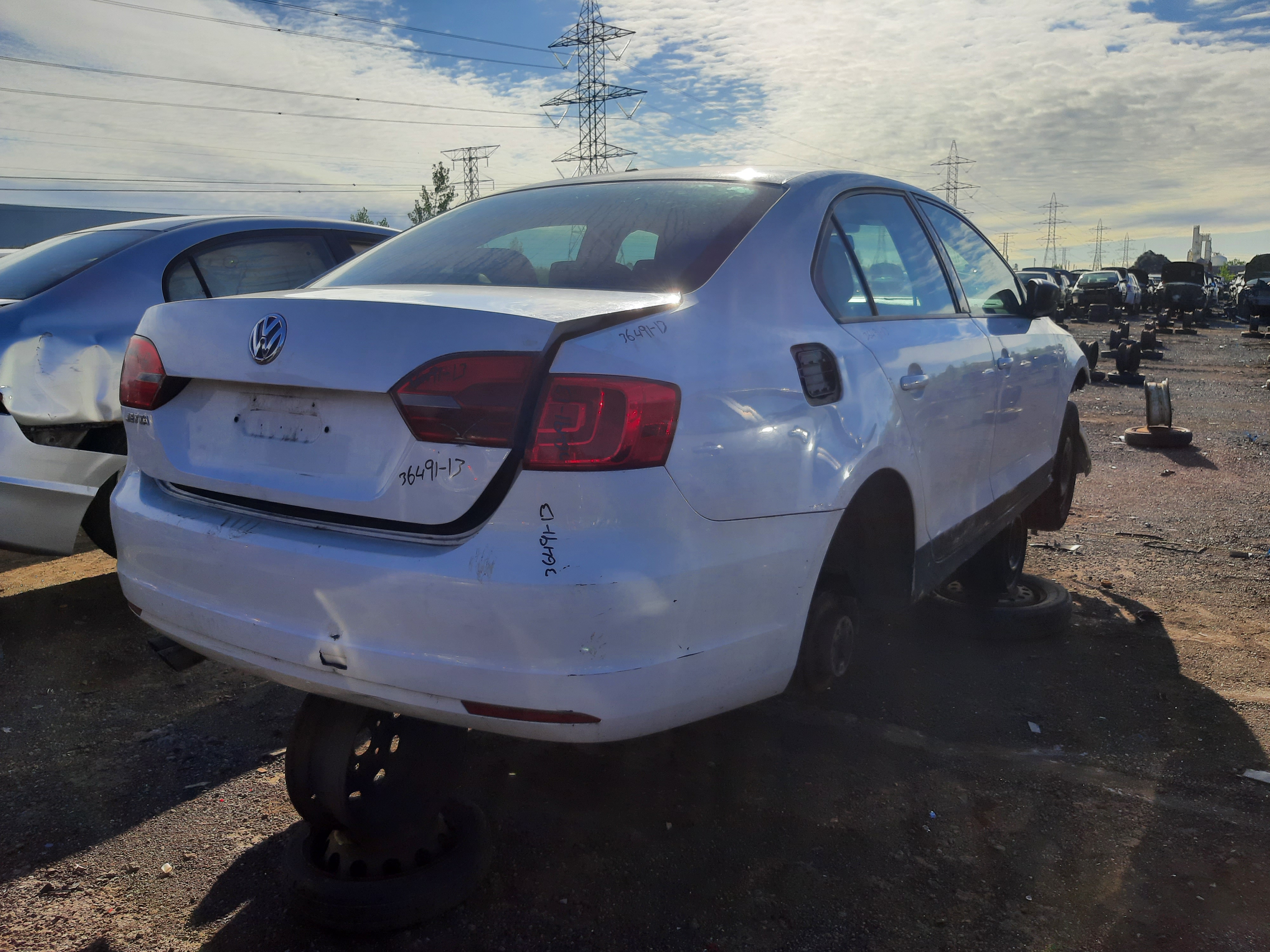 VOLKSWAGEN JETTA 2013