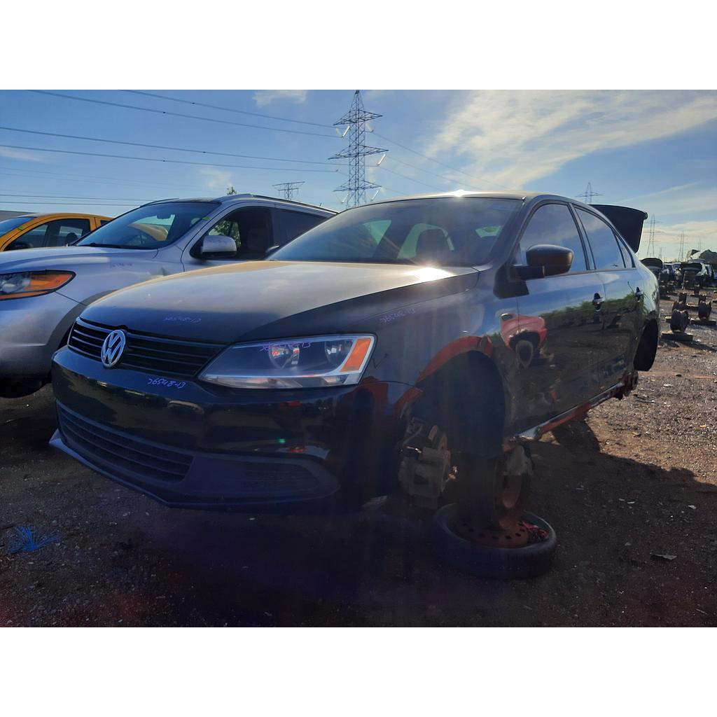VOLKSWAGEN JETTA 2013