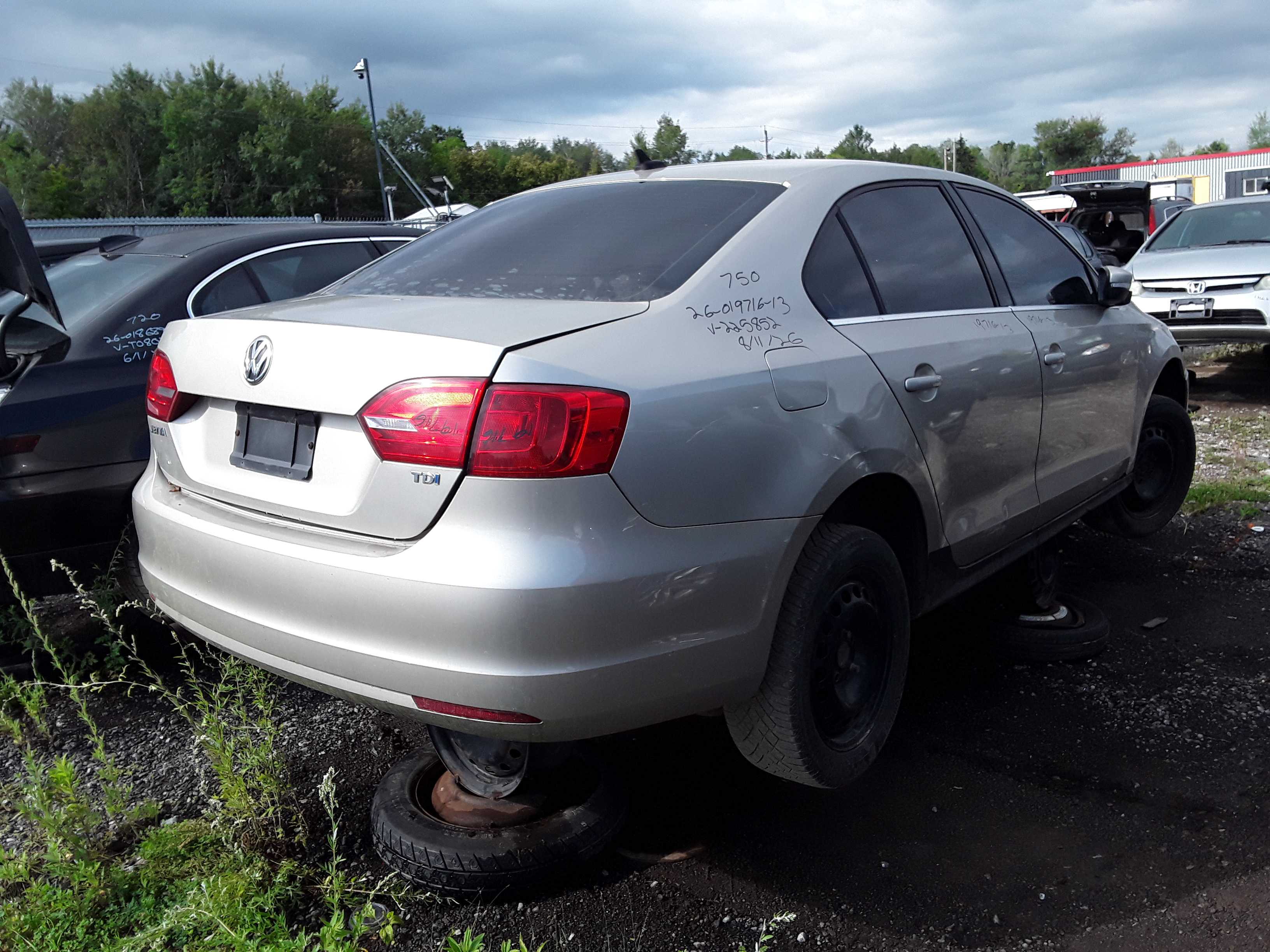 VOLKSWAGEN JETTA 2013