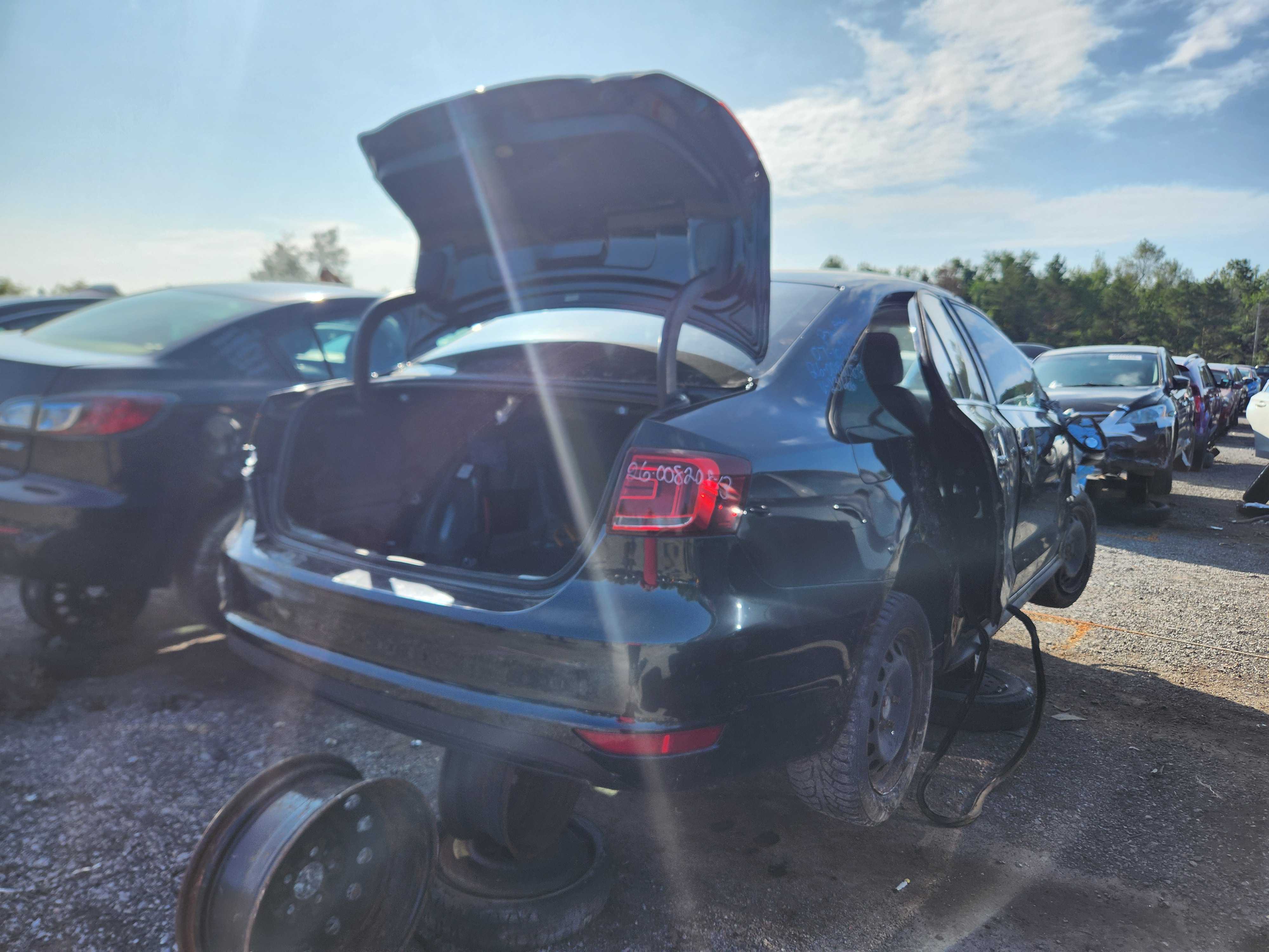 VOLKSWAGEN JETTA 2013
