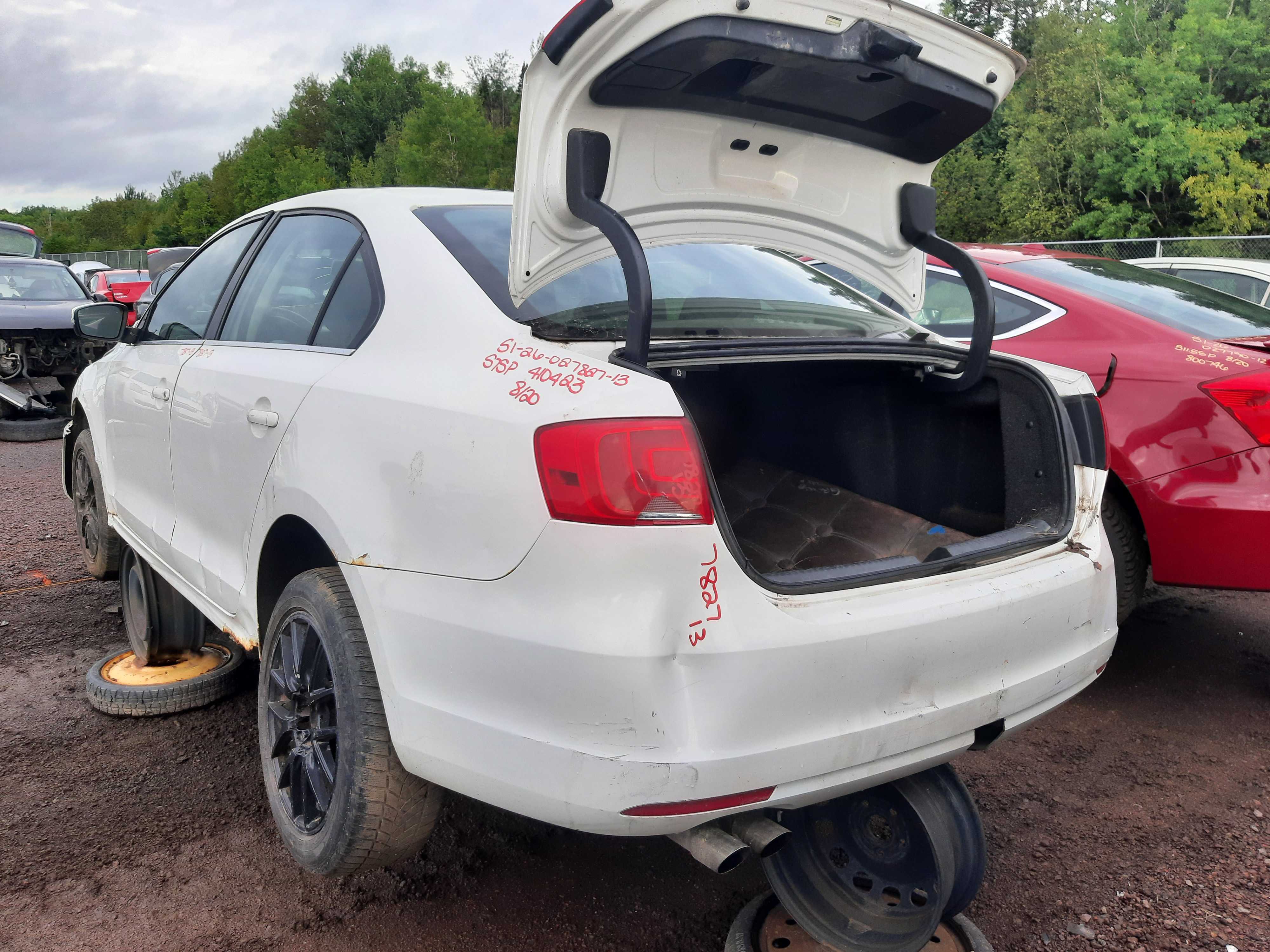VOLKSWAGEN JETTA 2013
