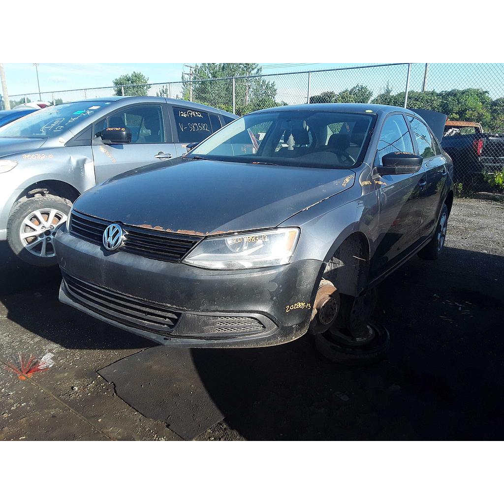 VOLKSWAGEN JETTA 2013