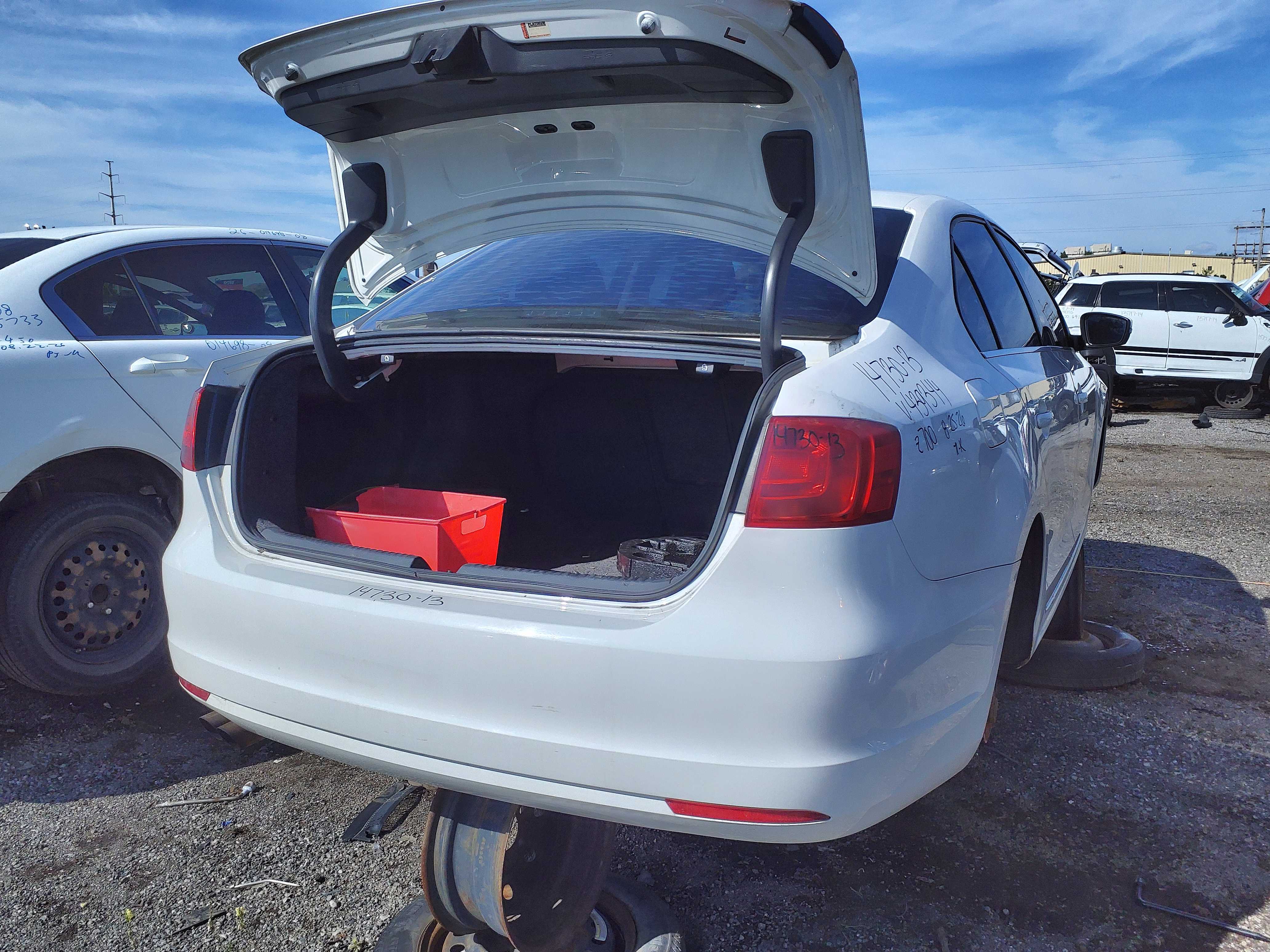 VOLKSWAGEN JETTA 2013