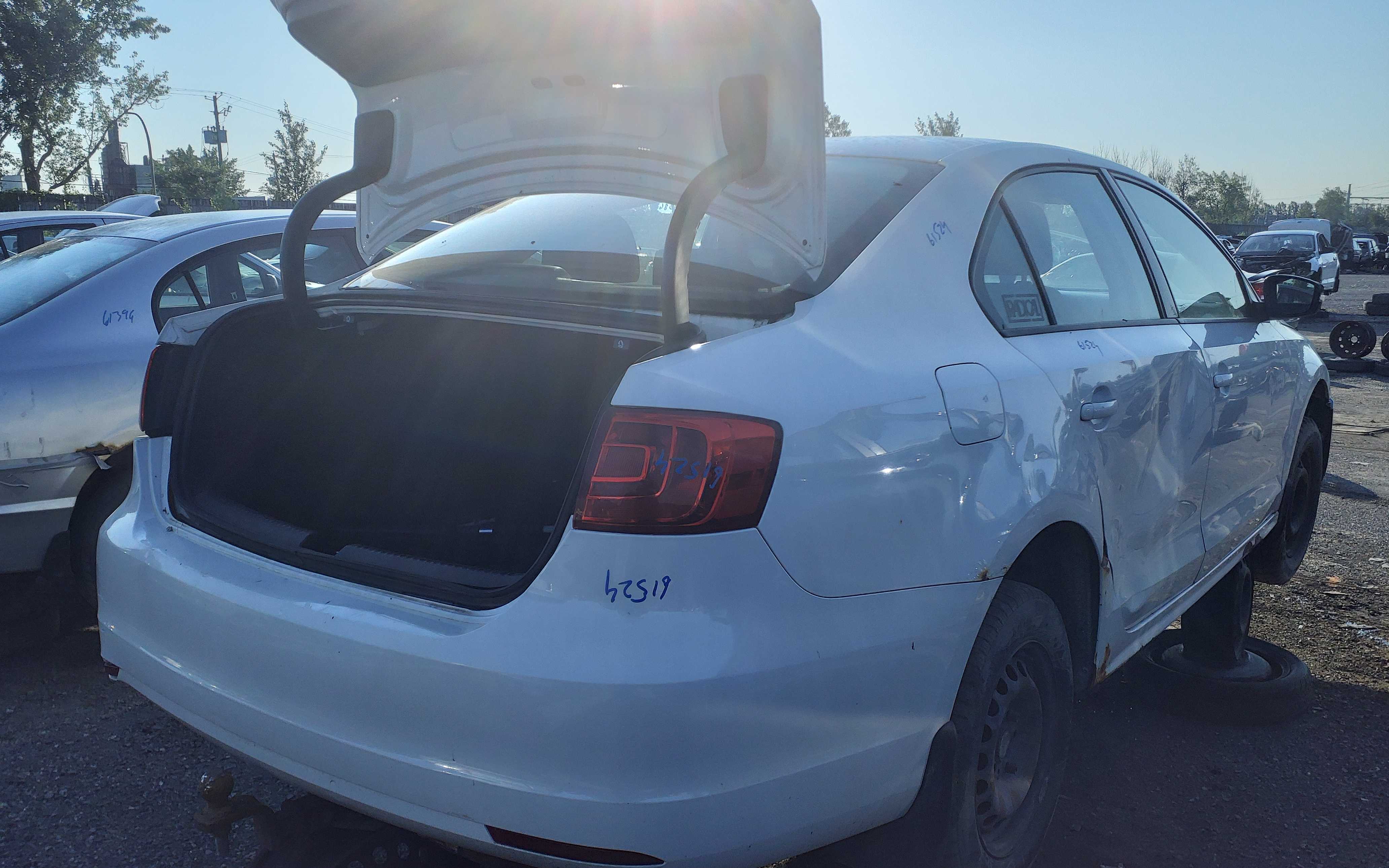 VOLKSWAGEN JETTA 2014