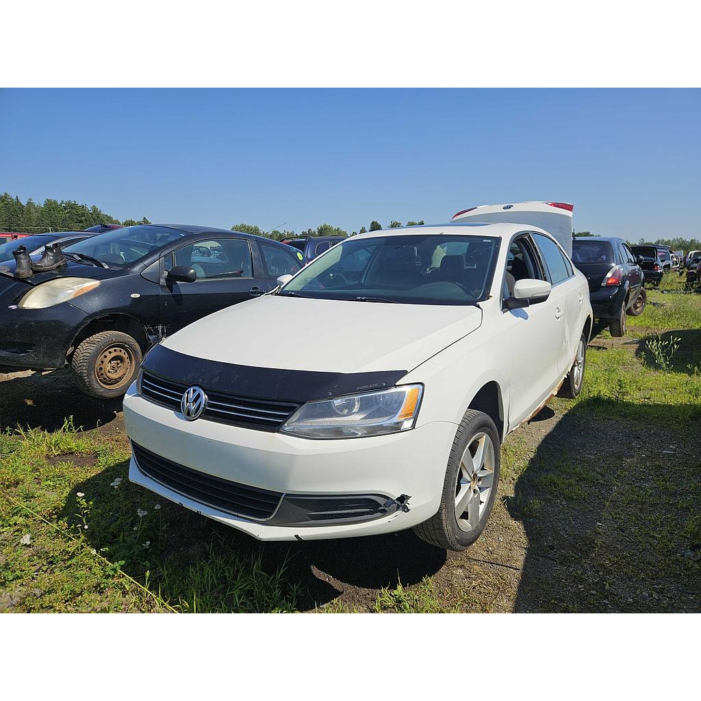 VOLKSWAGEN JETTA 2014