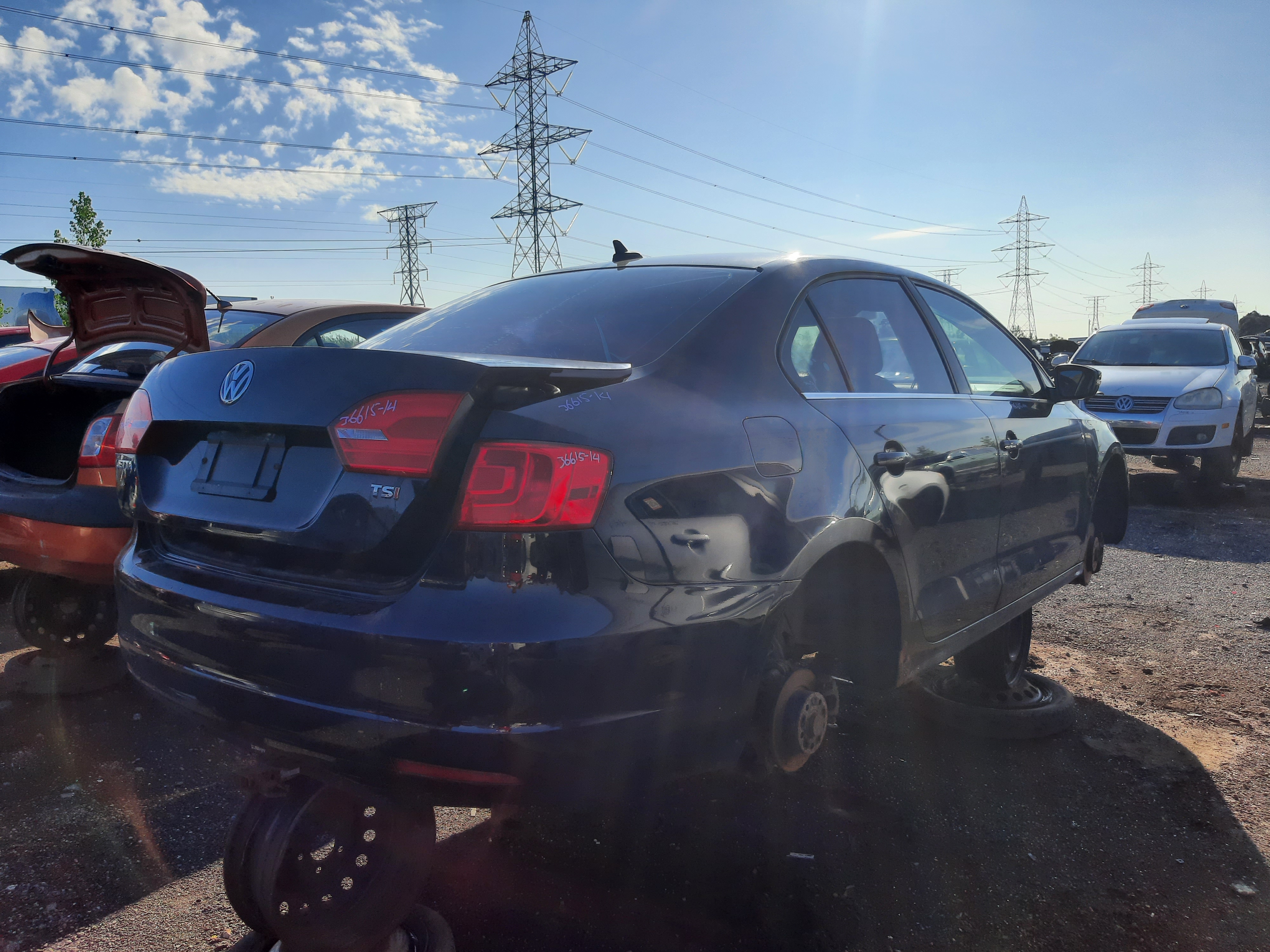 VOLKSWAGEN JETTA 2014