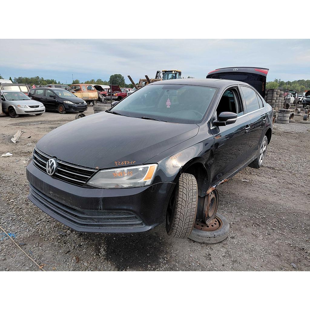 VOLKSWAGEN JETTA 2015
