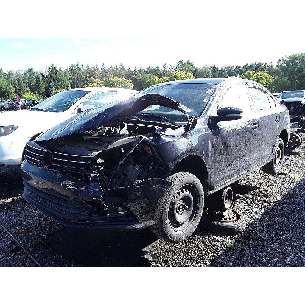 VOLKSWAGEN JETTA 2015
