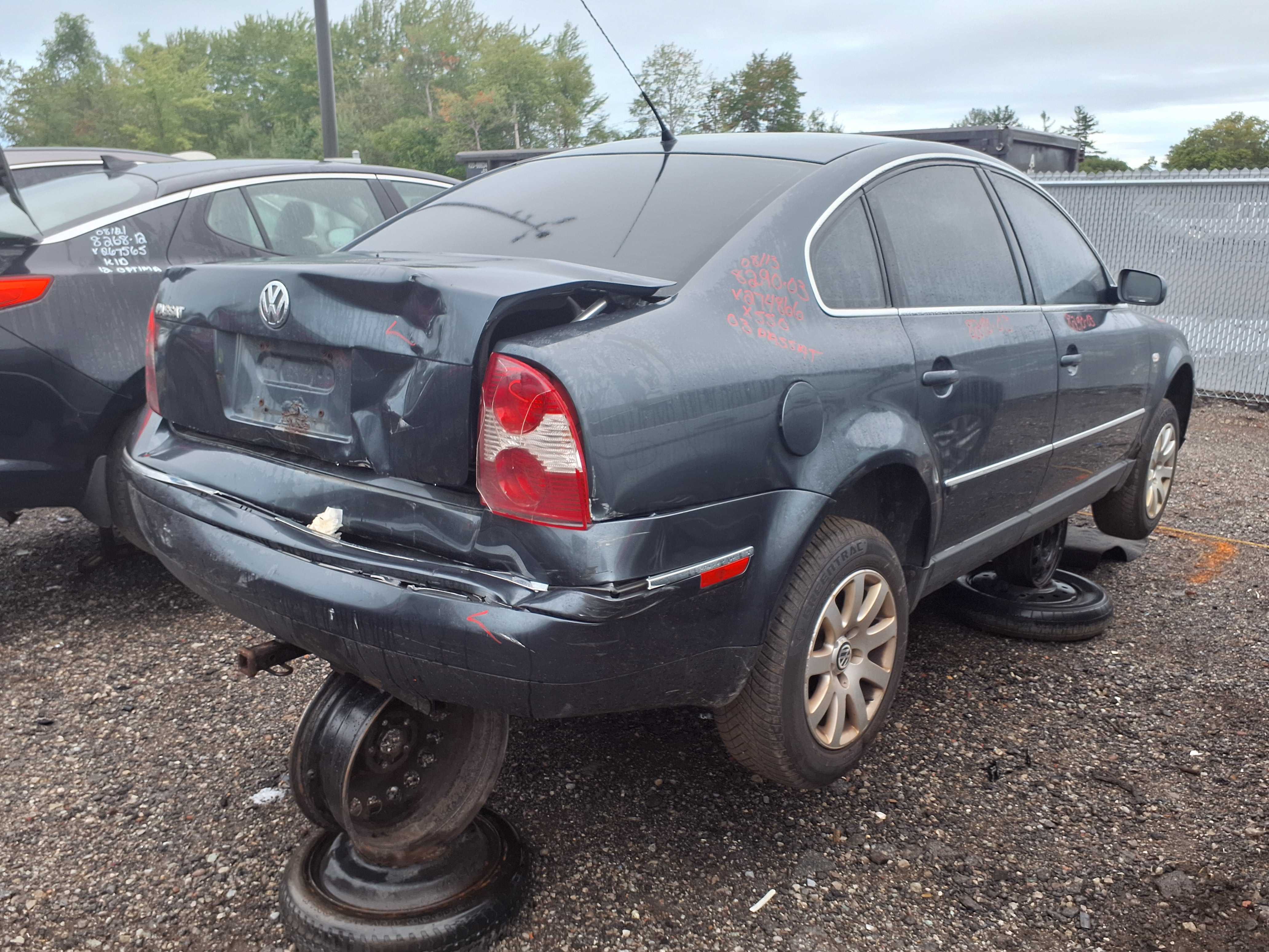 VOLKSWAGEN PASSAT 2003