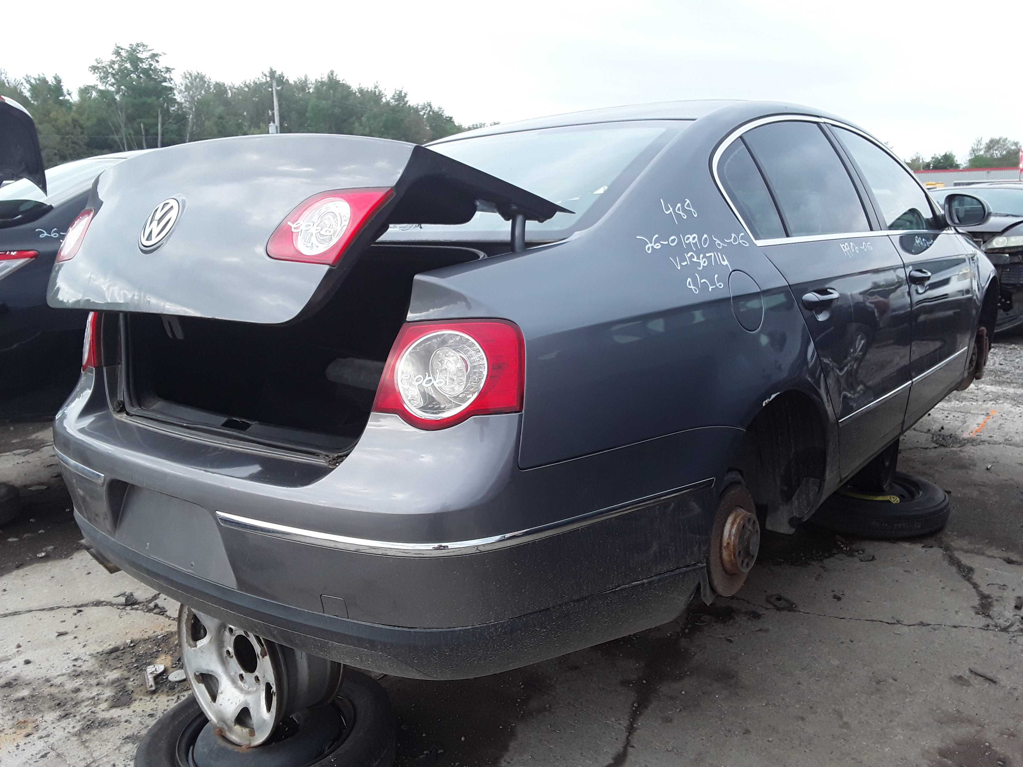 VOLKSWAGEN PASSAT 2006