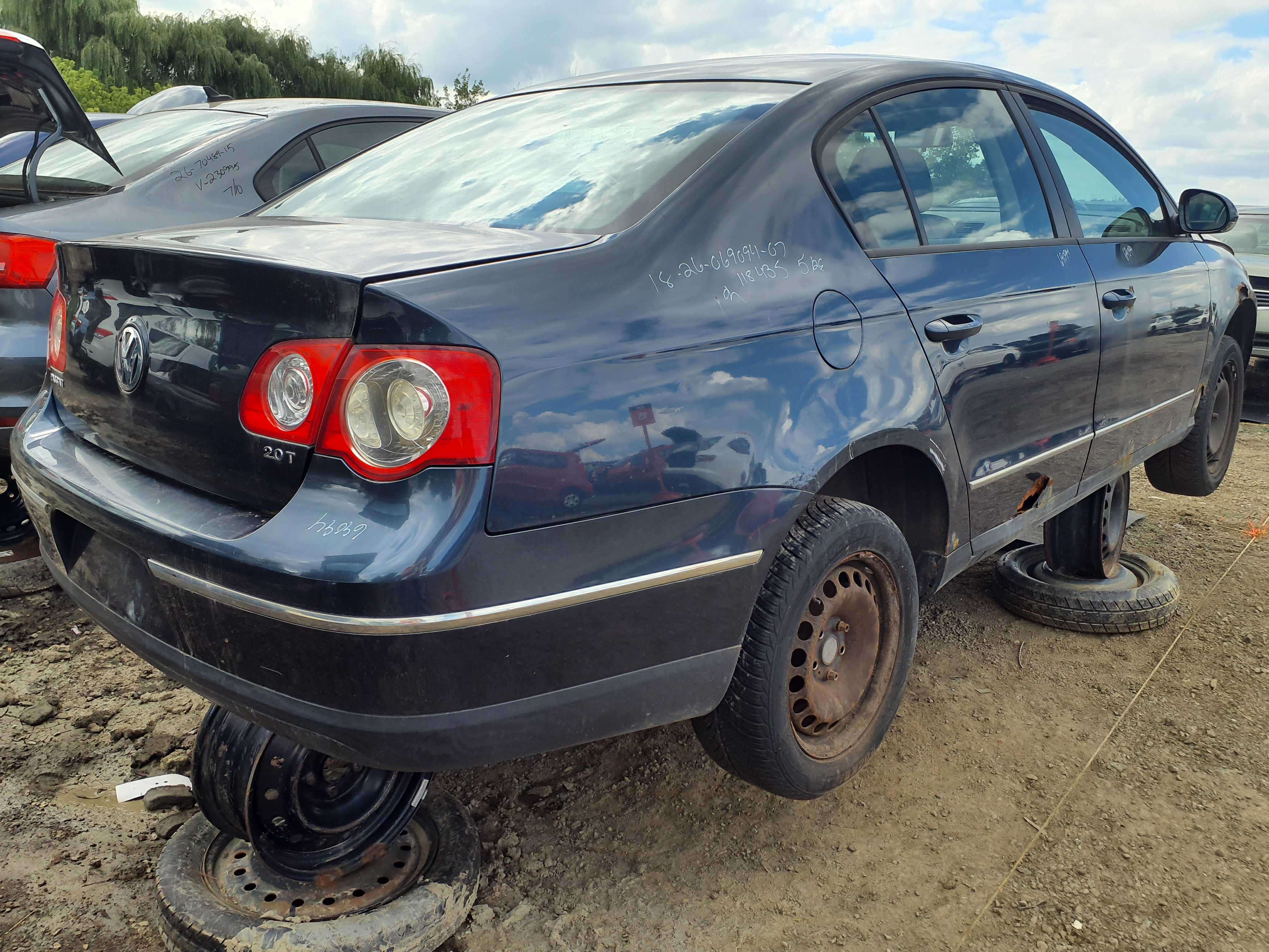 VOLKSWAGEN PASSAT 2007