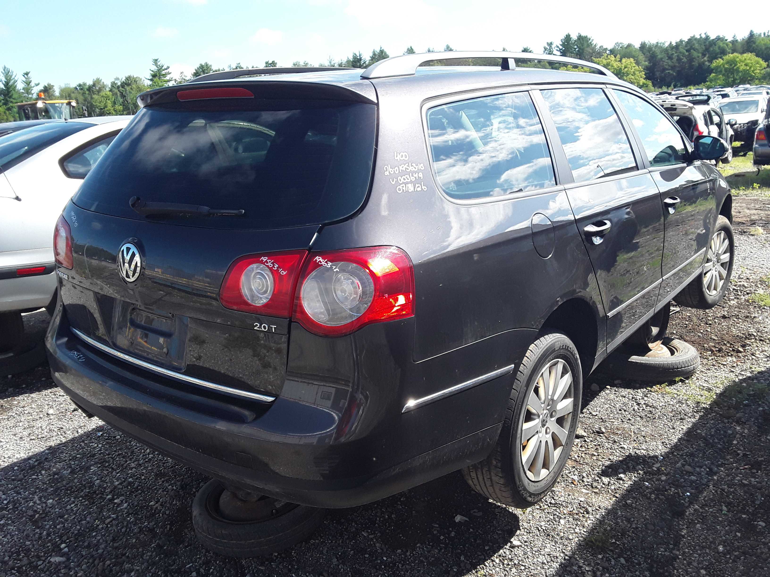 VOLKSWAGEN PASSAT 2010