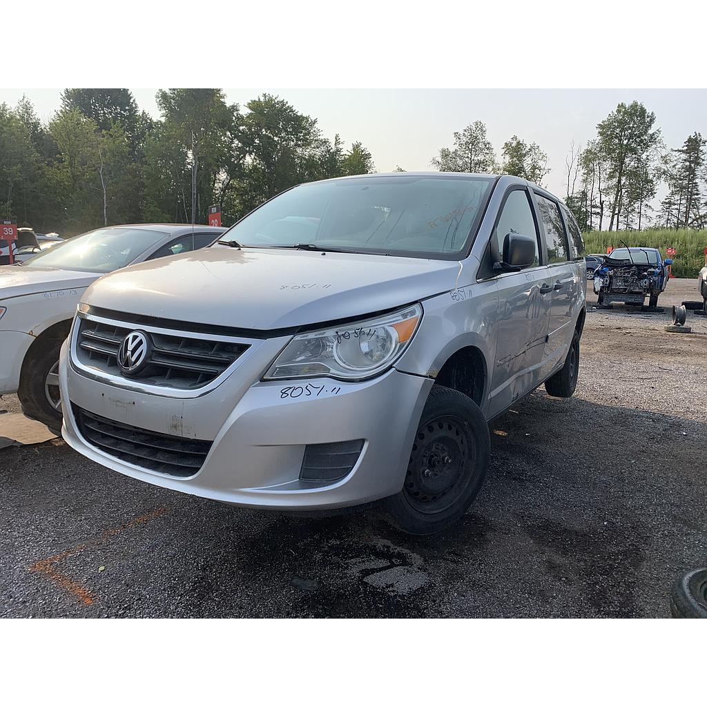 VOLKSWAGEN ROUTAN 2011