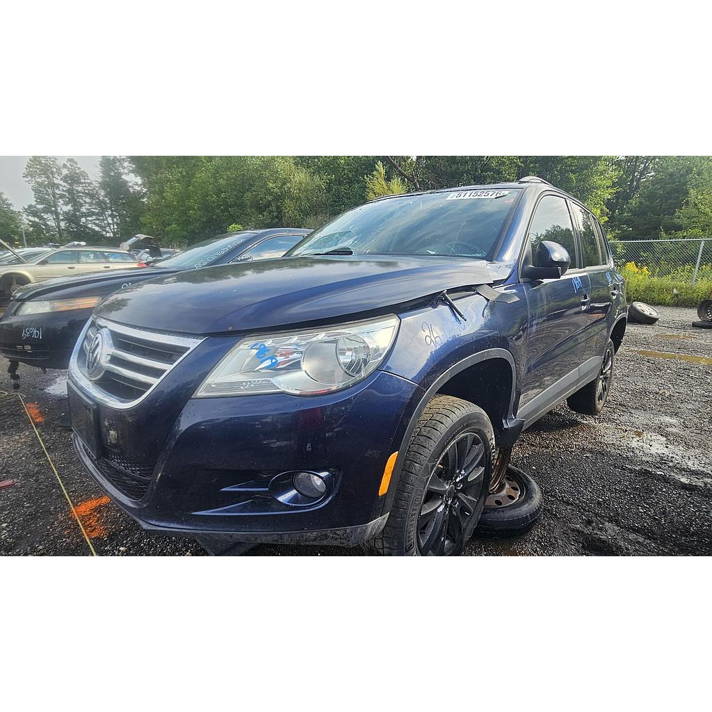 VOLKSWAGEN TIGUAN 2011
