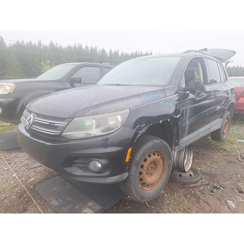 VOLKSWAGEN TIGUAN 2014